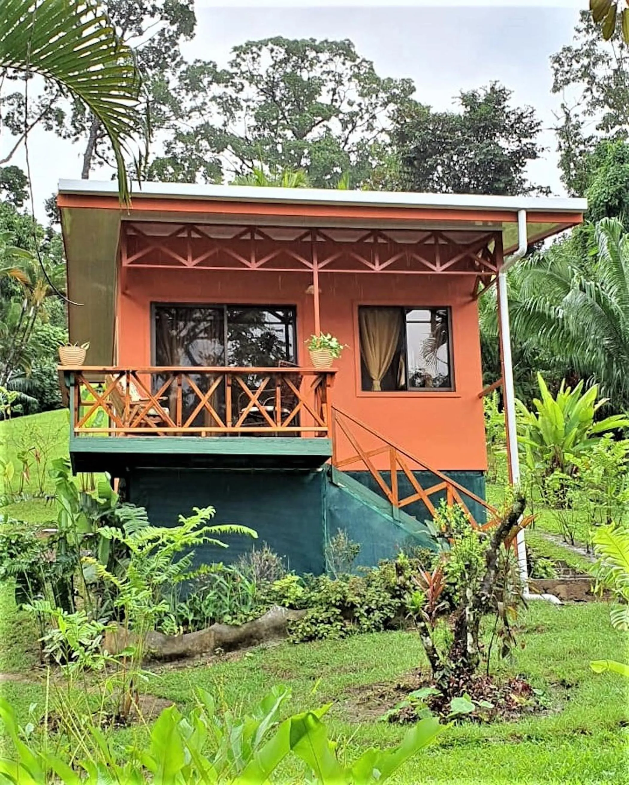 Property building in Las Caletas Lodge