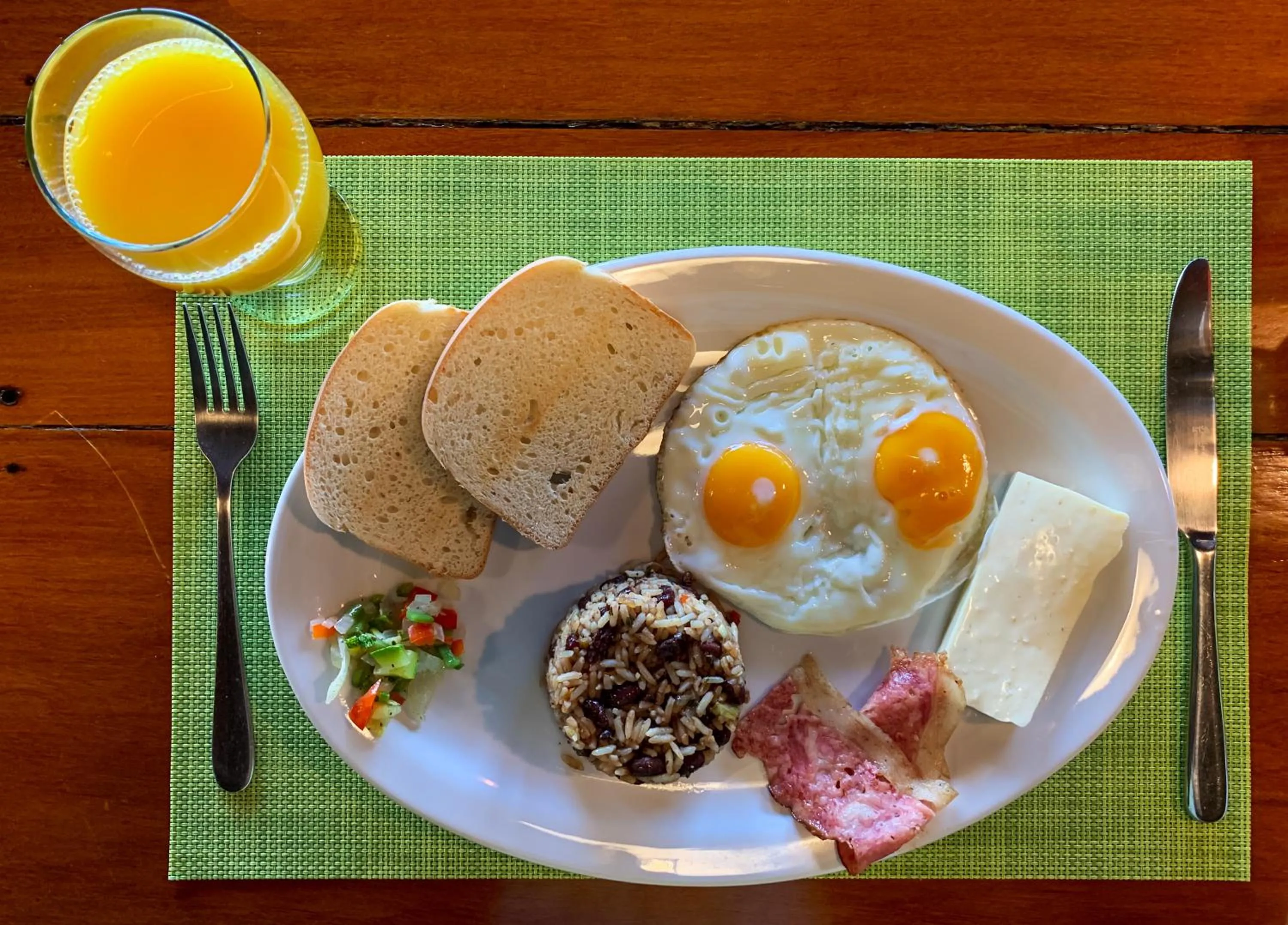 Breakfast in Las Caletas Lodge