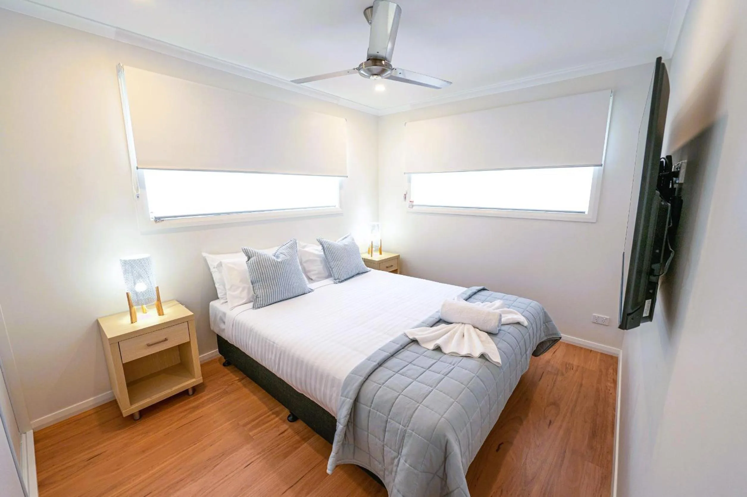 Bedroom, Bed in Blue Lagoon Beach Resort