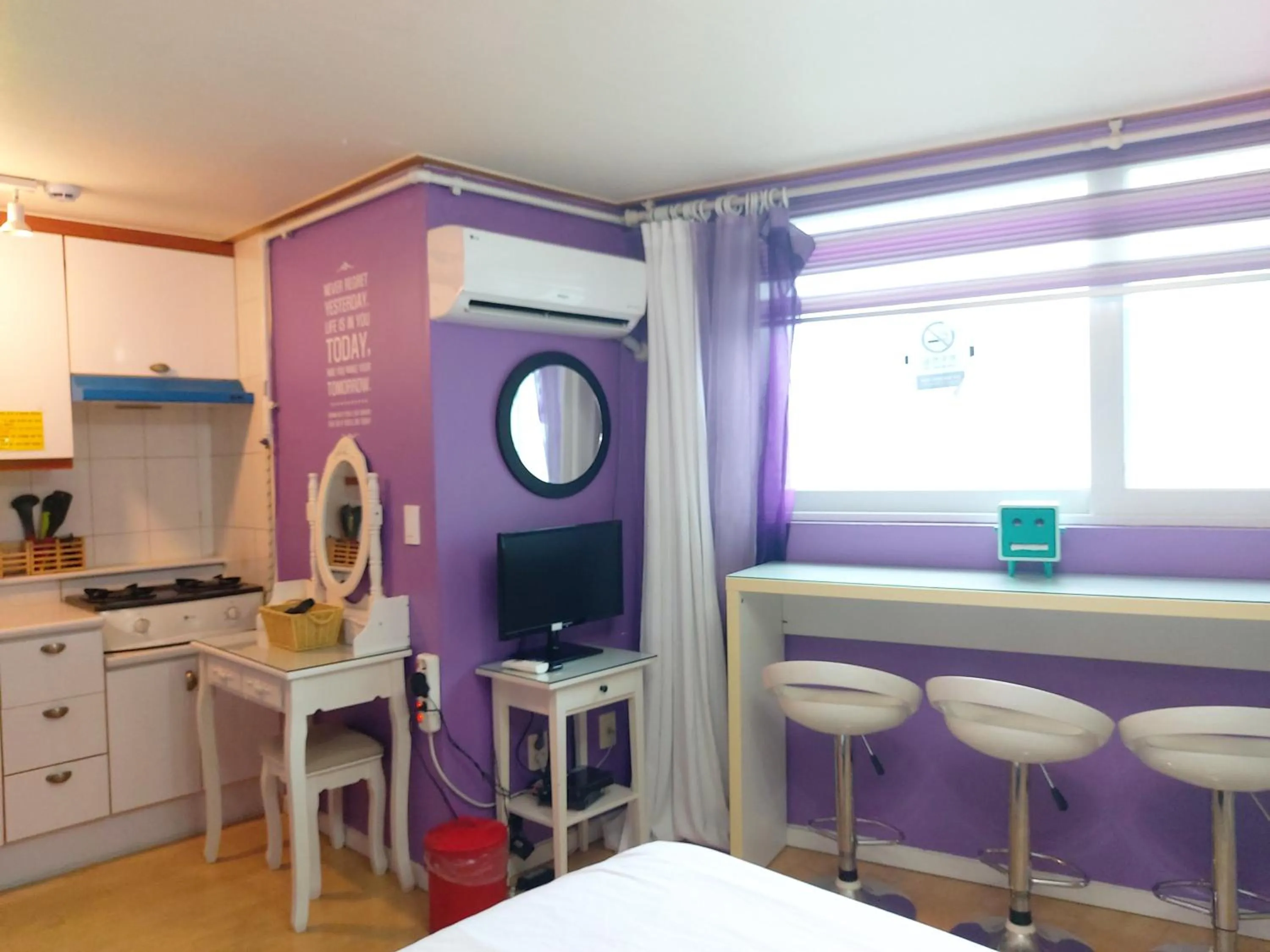 Han River Residence & Guesthouse