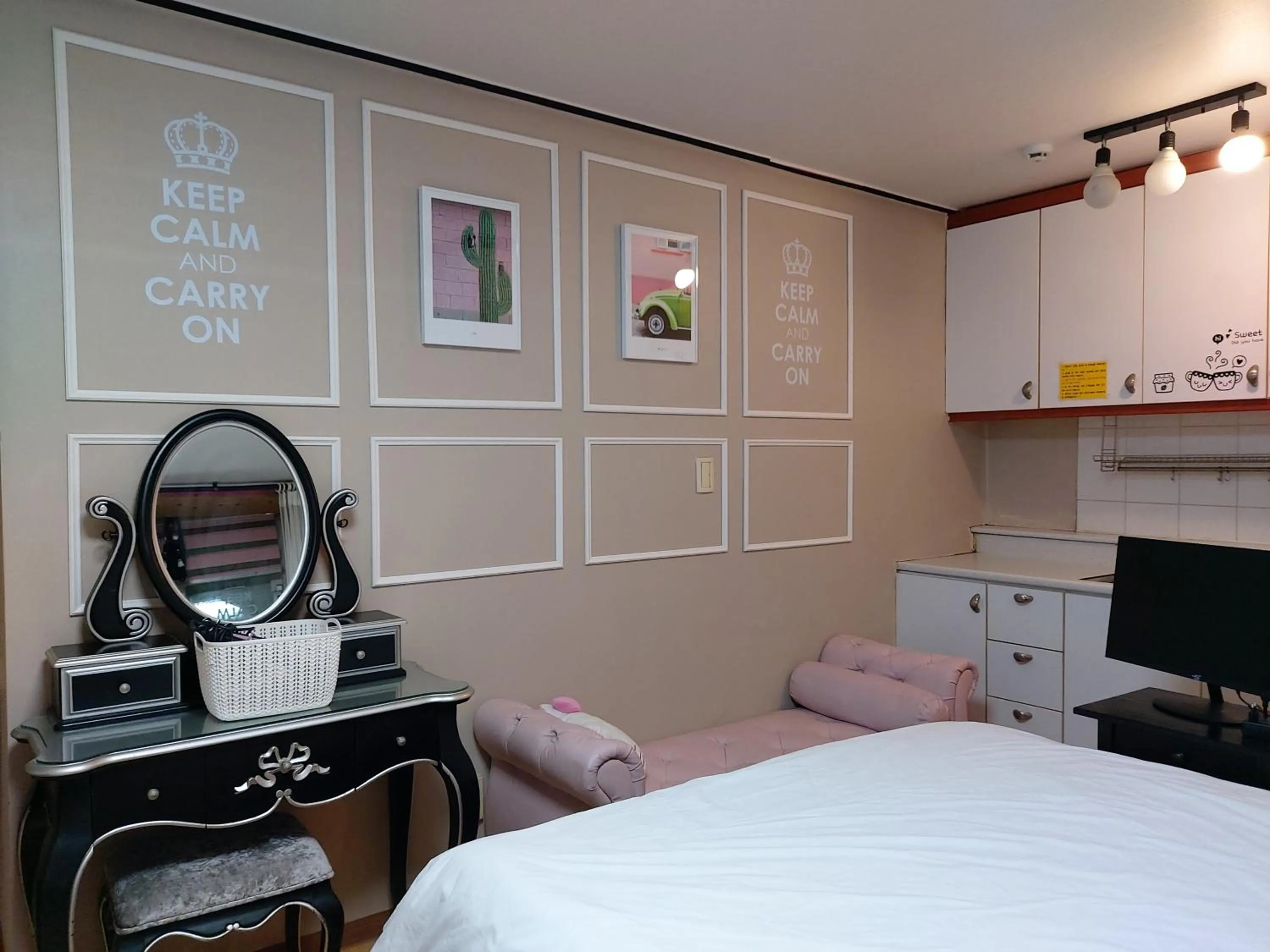 Bed in Han River Residence & Guesthouse