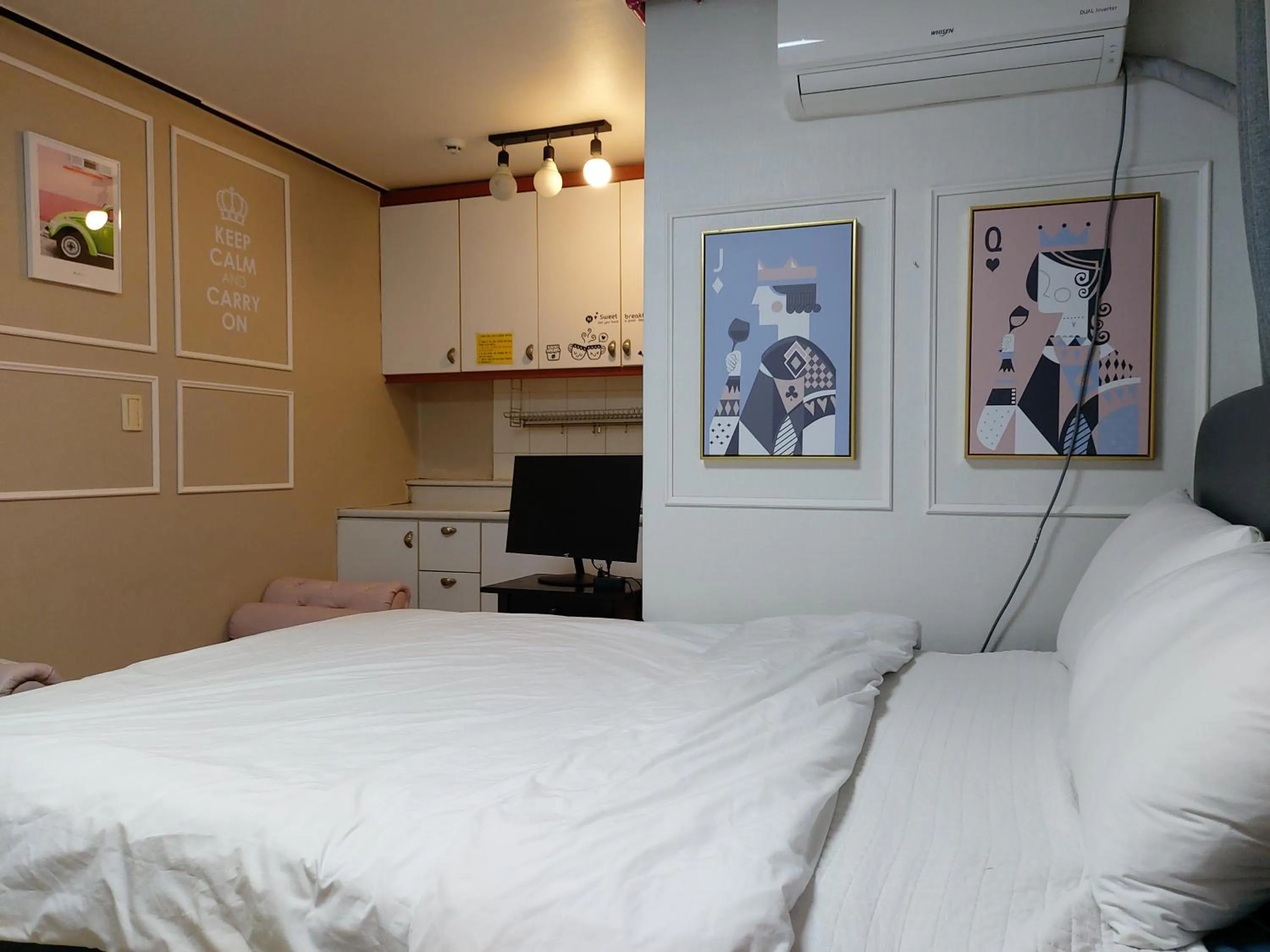 Bed in Han River Residence & Guesthouse