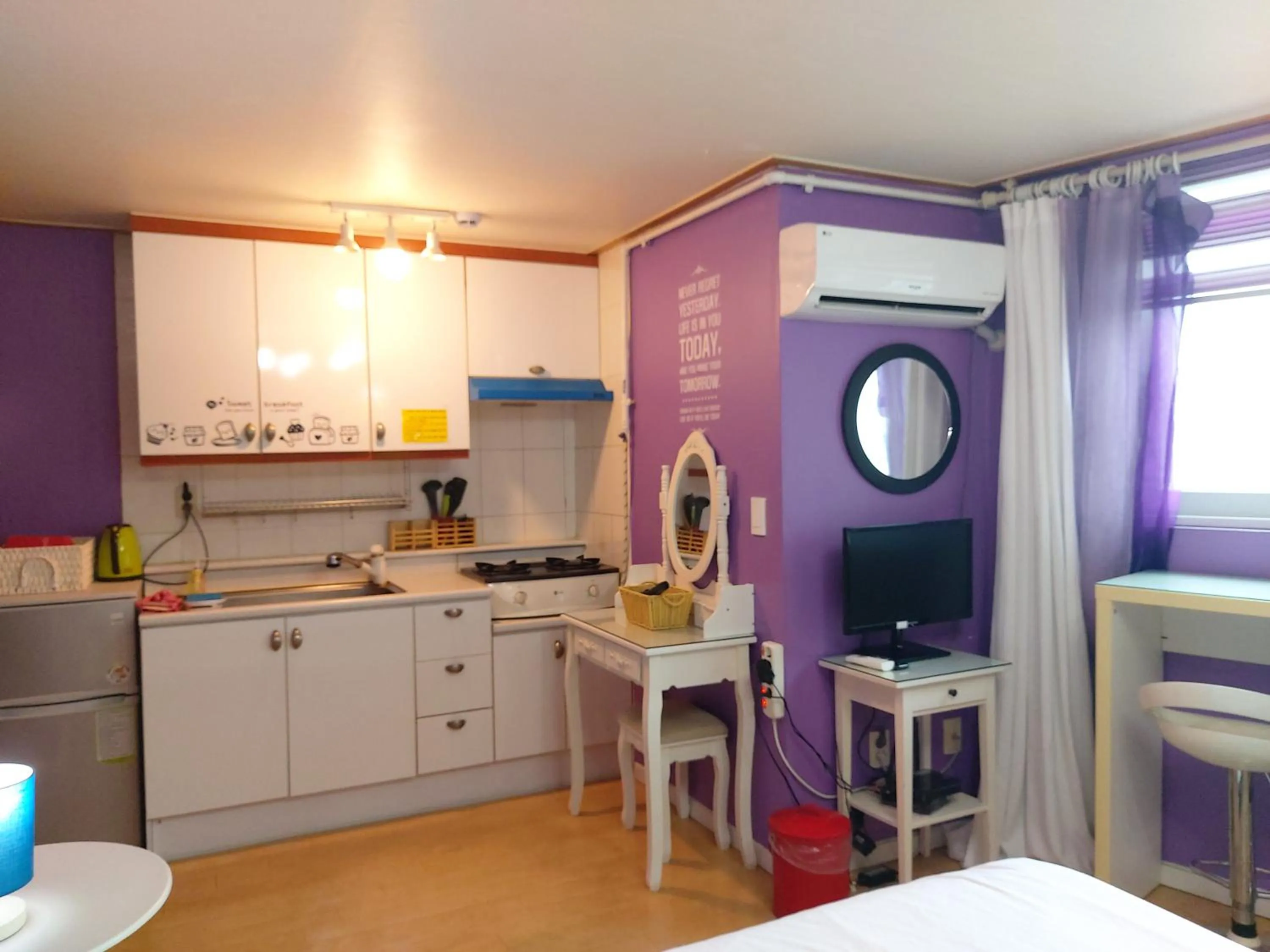 Han River Residence & Guesthouse