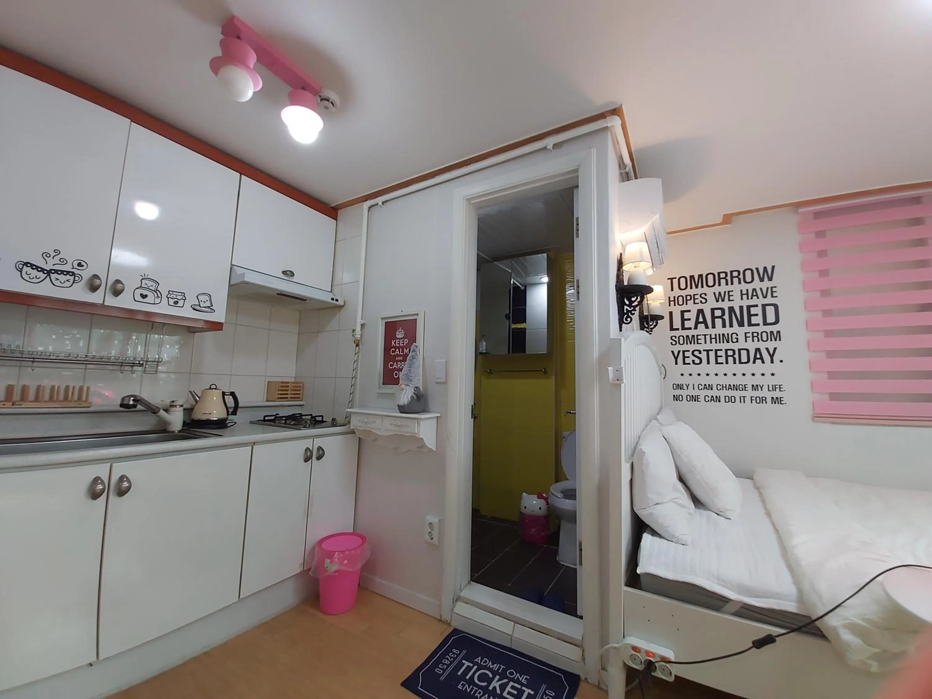 Han River Residence & Guesthouse