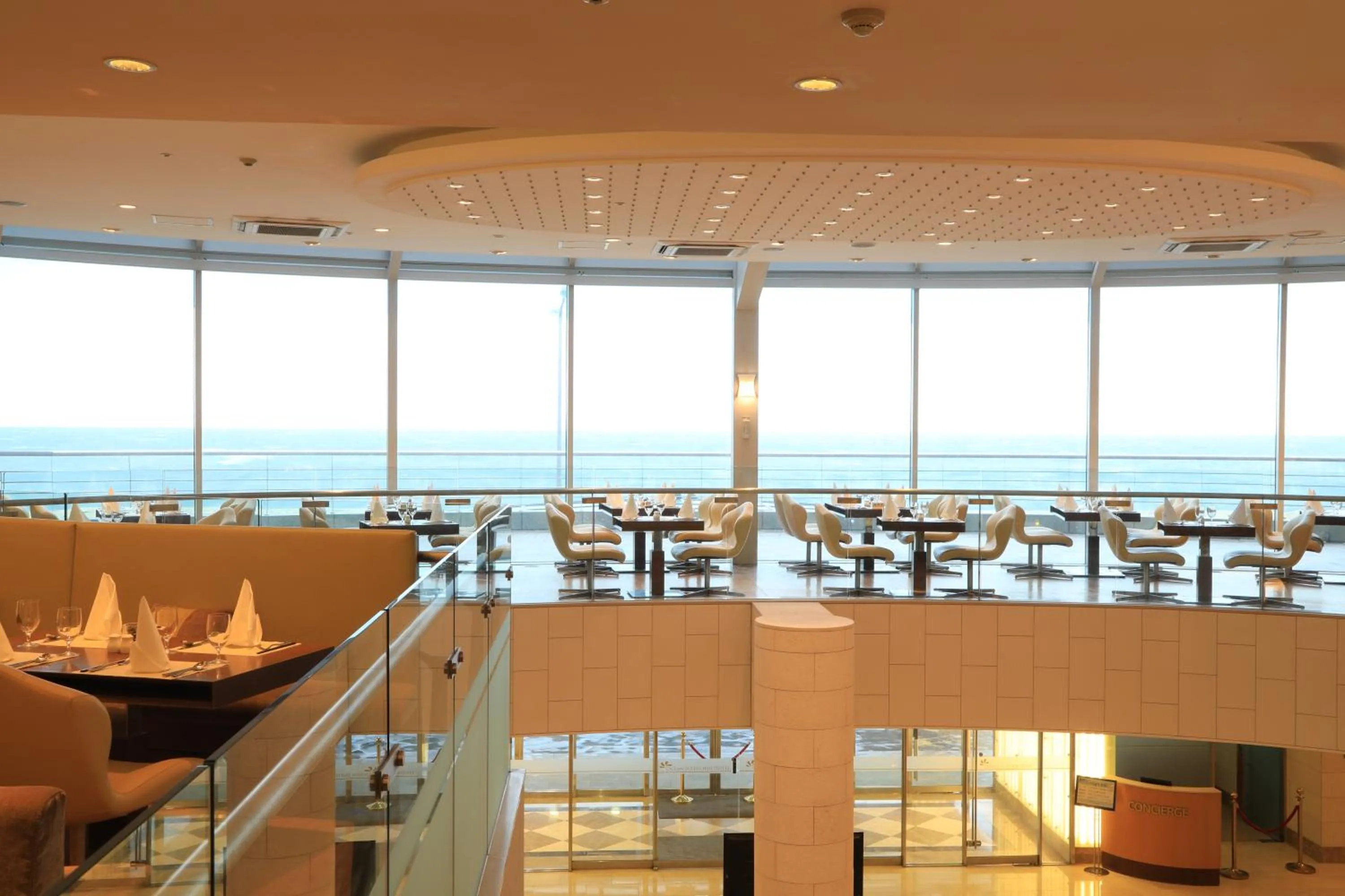 Restaurant/places to eat in Ocean Suites Jeju Hotel