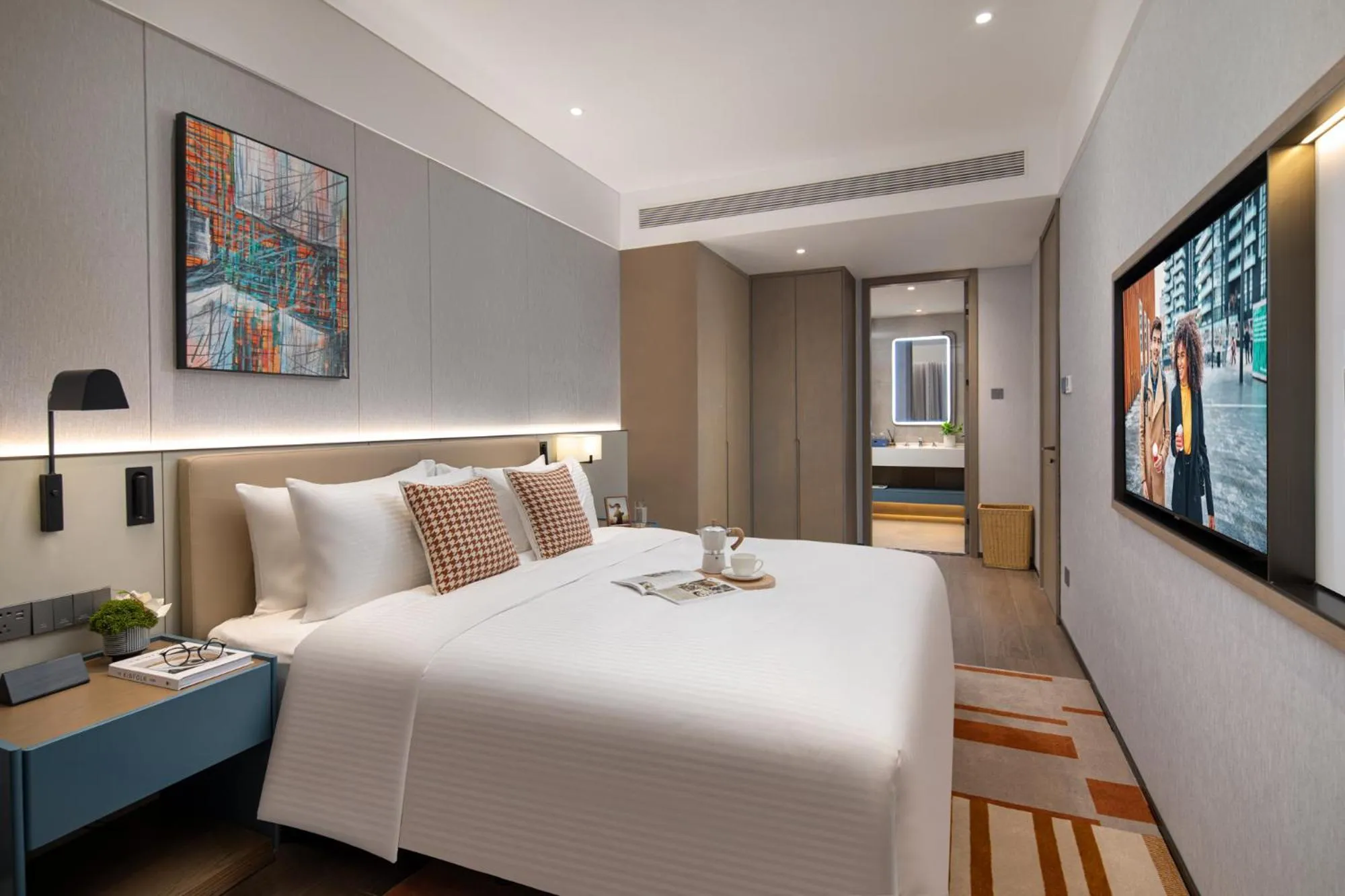 TV and multimedia, Bed in Citadines Jinqiao Building Yantai