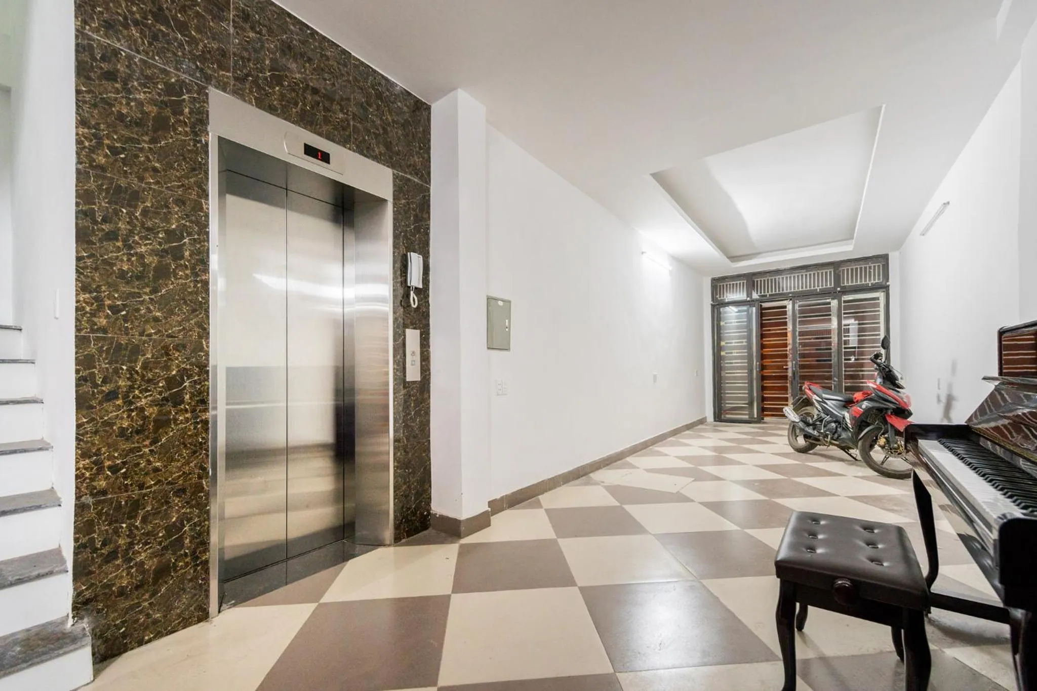 Parking in SaziHome Doi Can Hanoi