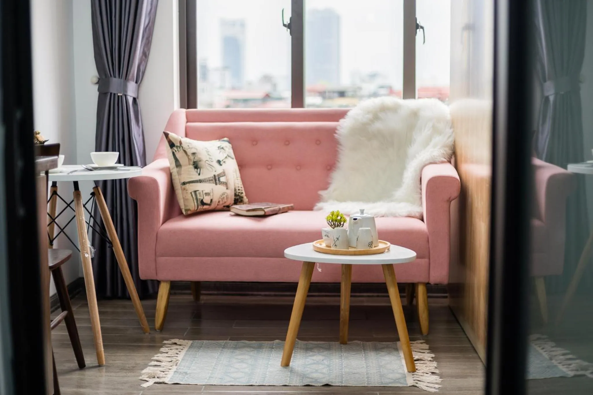 Living room in SaziHome Doi Can Hanoi