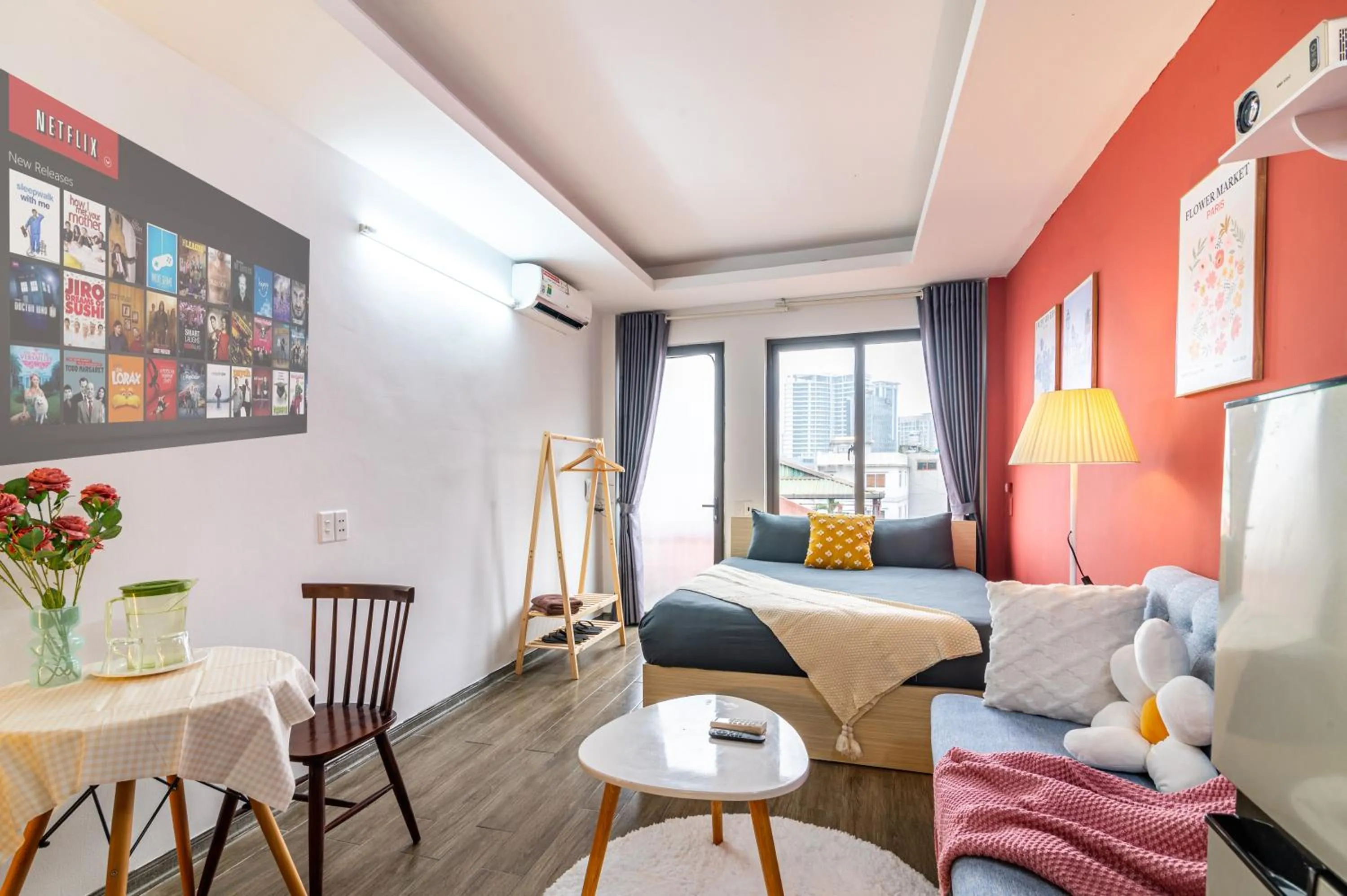 TV and multimedia in SaziHome Doi Can Hanoi