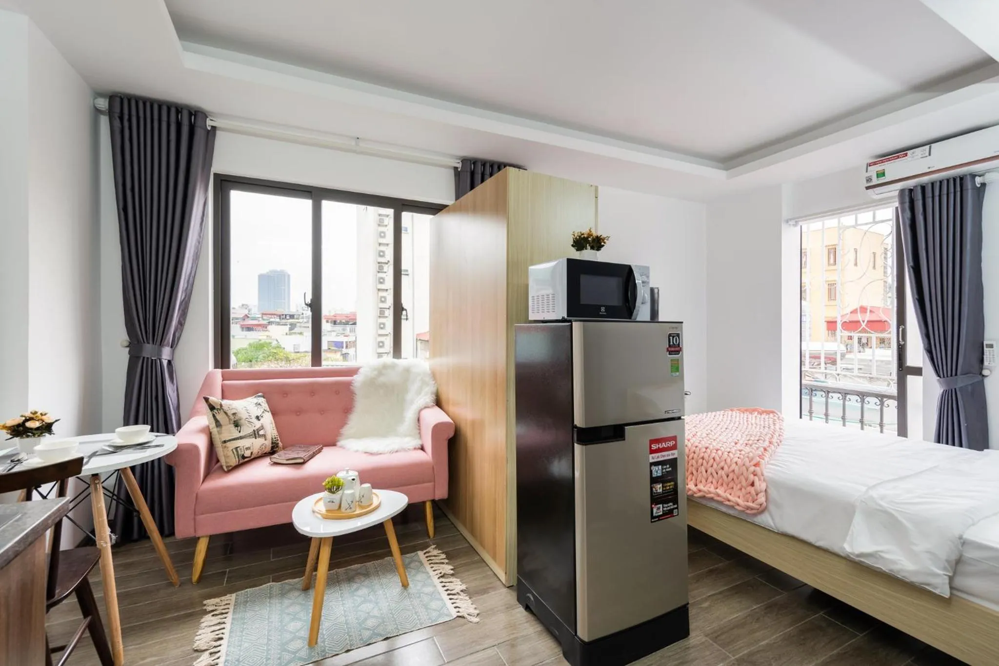 Living room in SaziHome Doi Can Hanoi