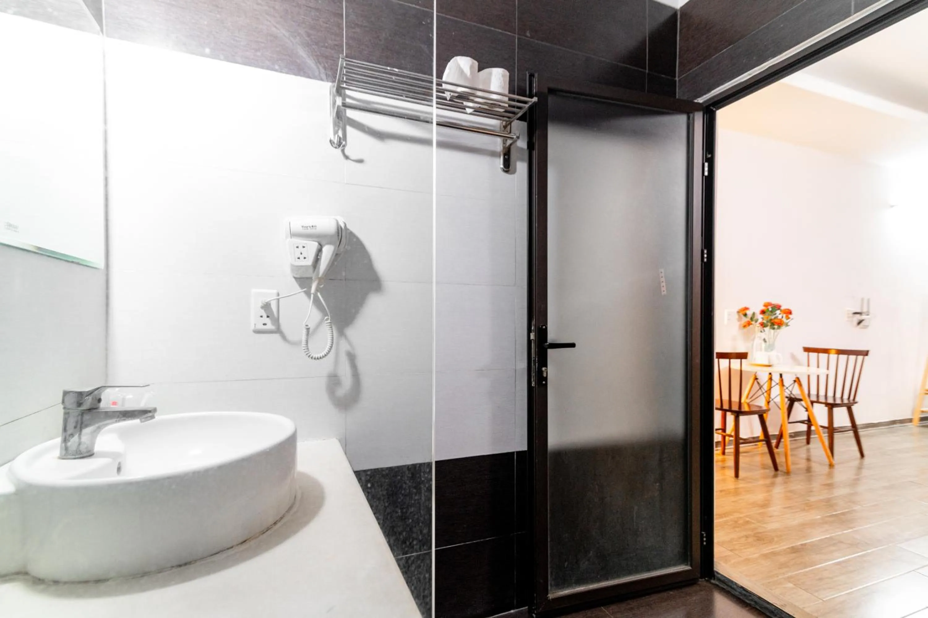 Bathroom in SaziHome Doi Can Hanoi