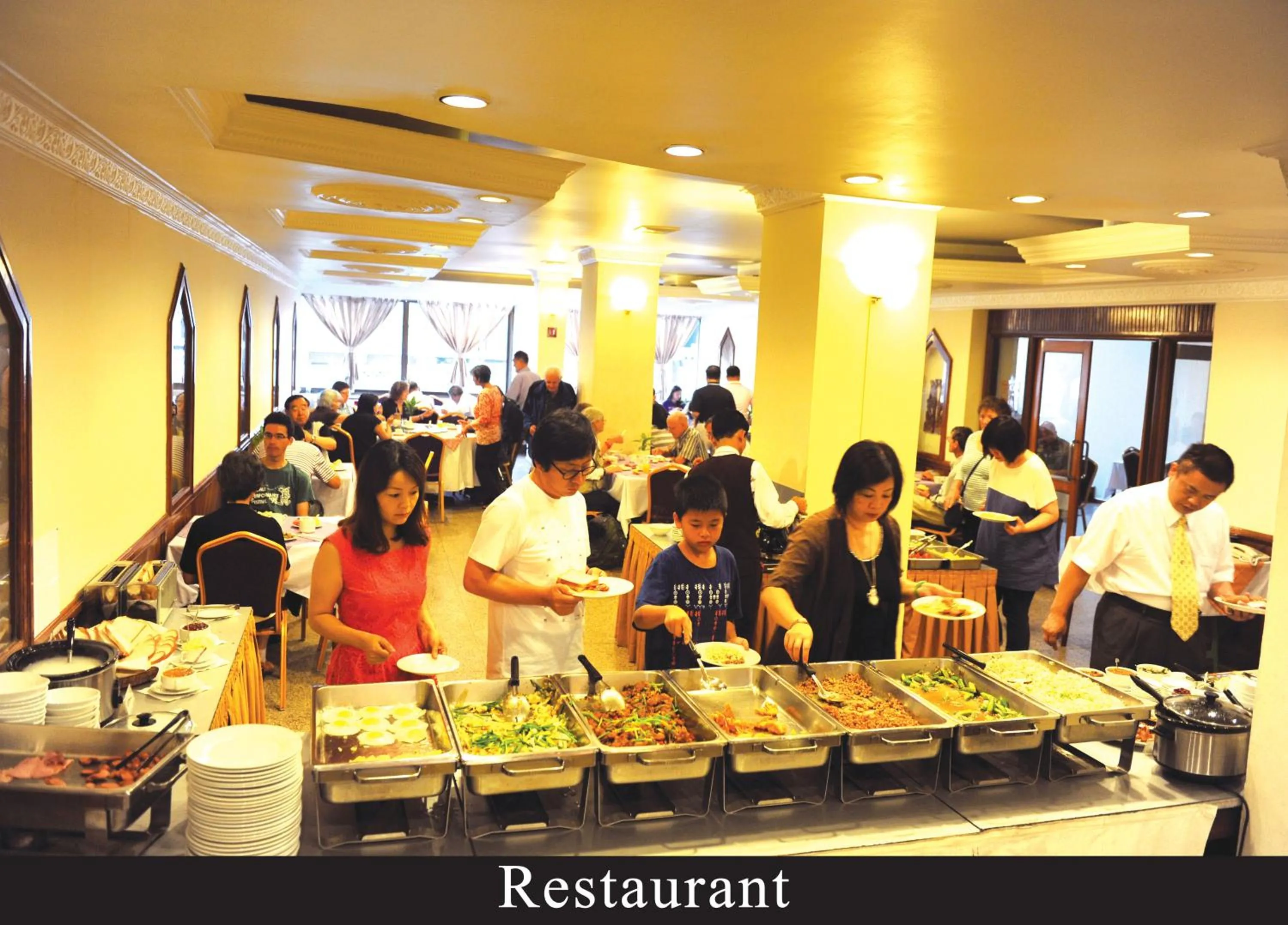 Restaurant/places to eat in Panorama Hotel