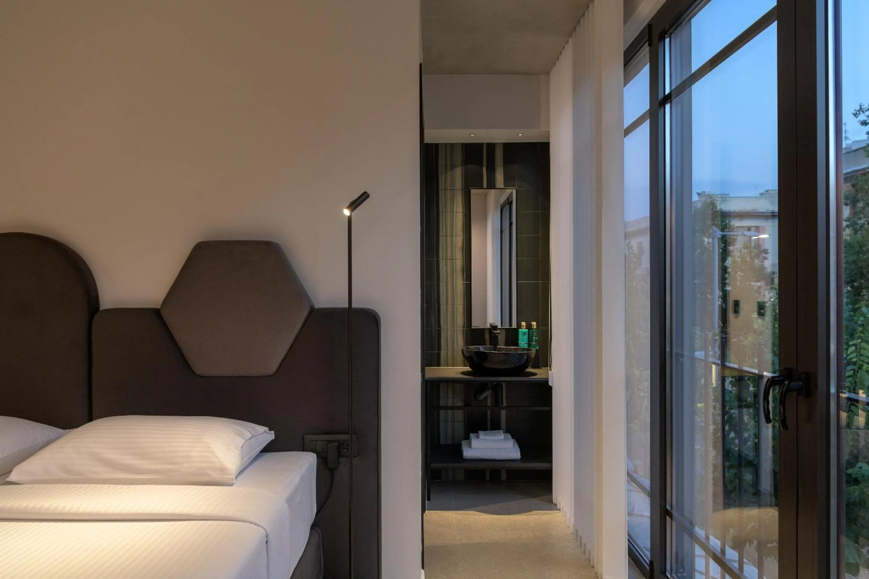 Bed in Pleiades Urban Stay by Semavί