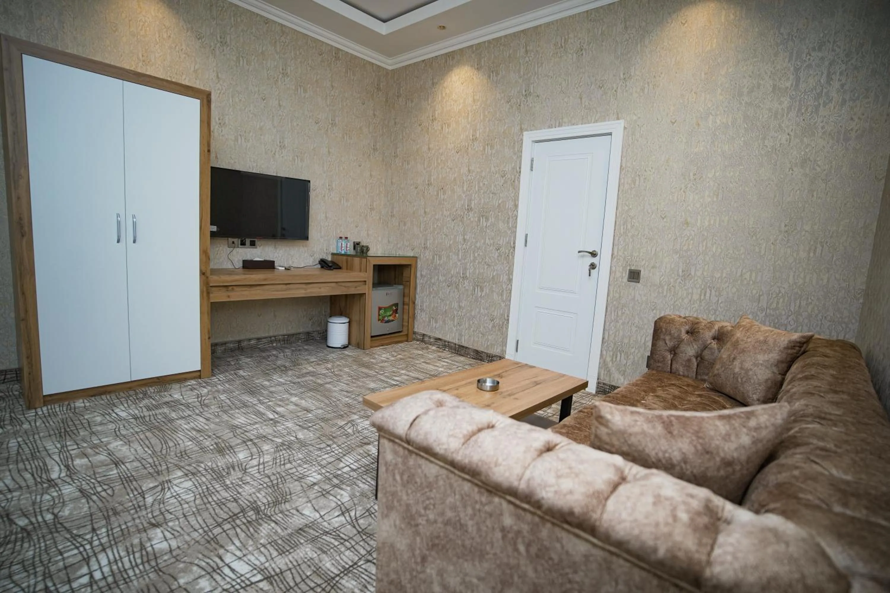 Bedroom in LakeSide Hotel & Spa