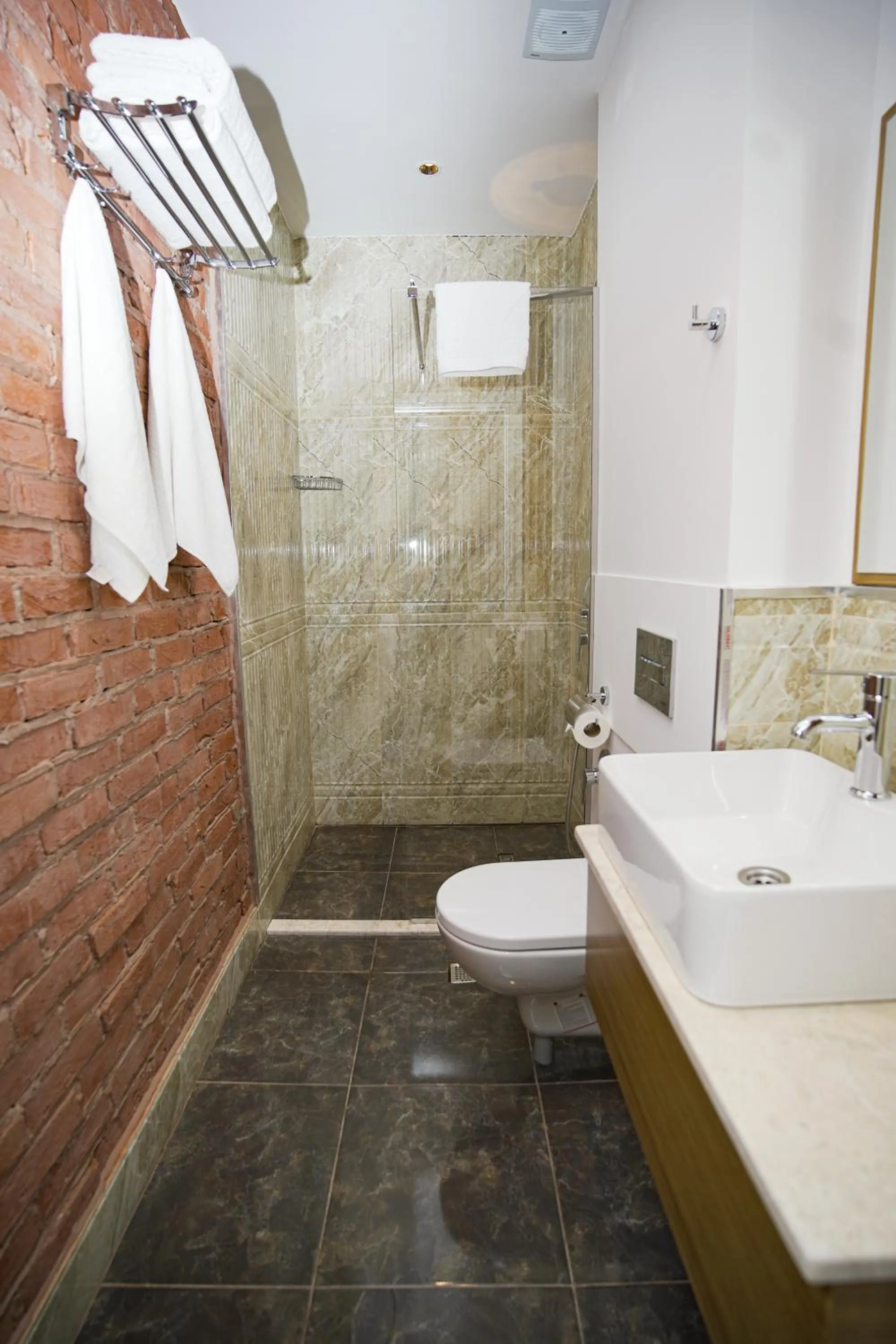 Bathroom in LakeSide Hotel & Spa
