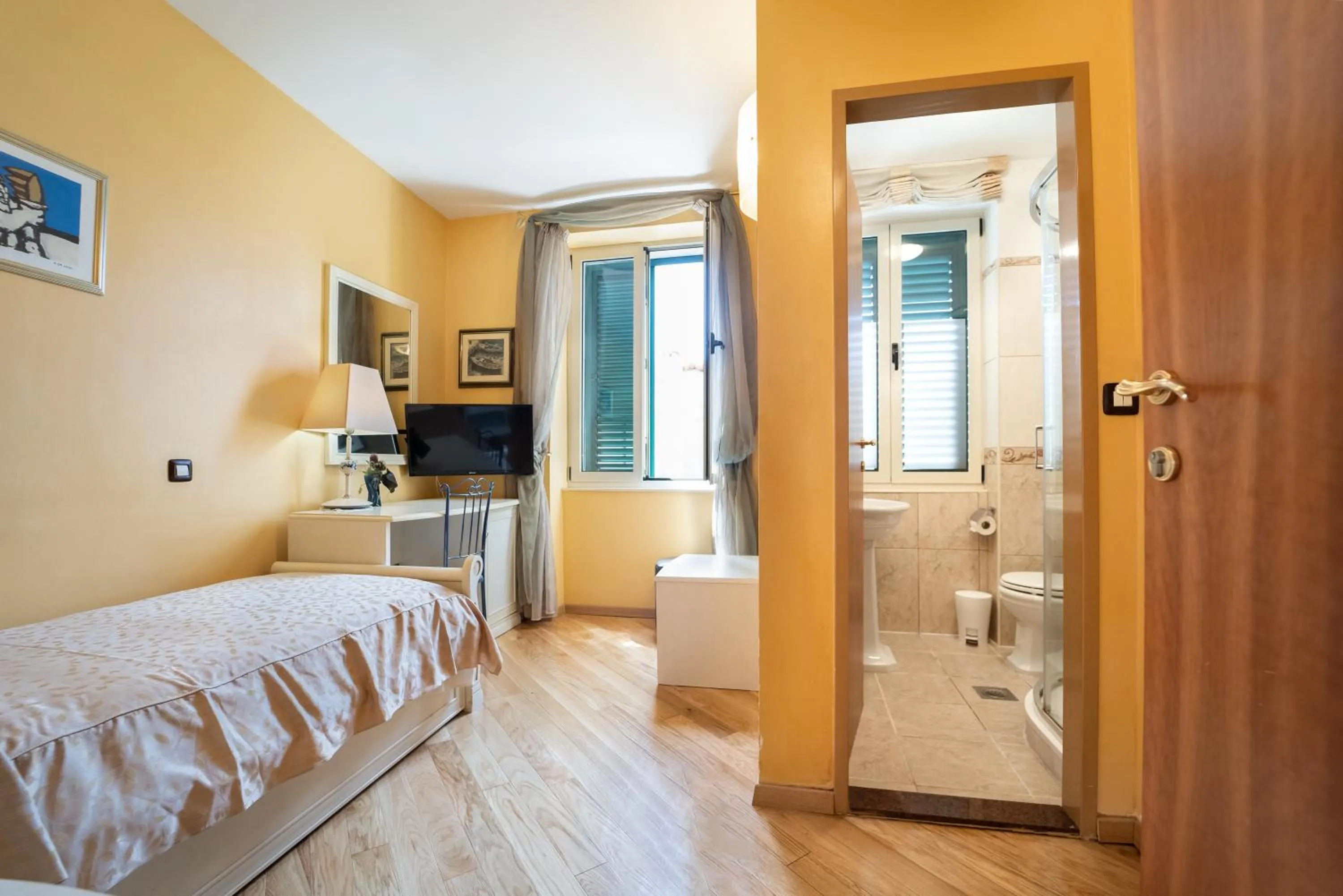 Bed in Hotel Peristil