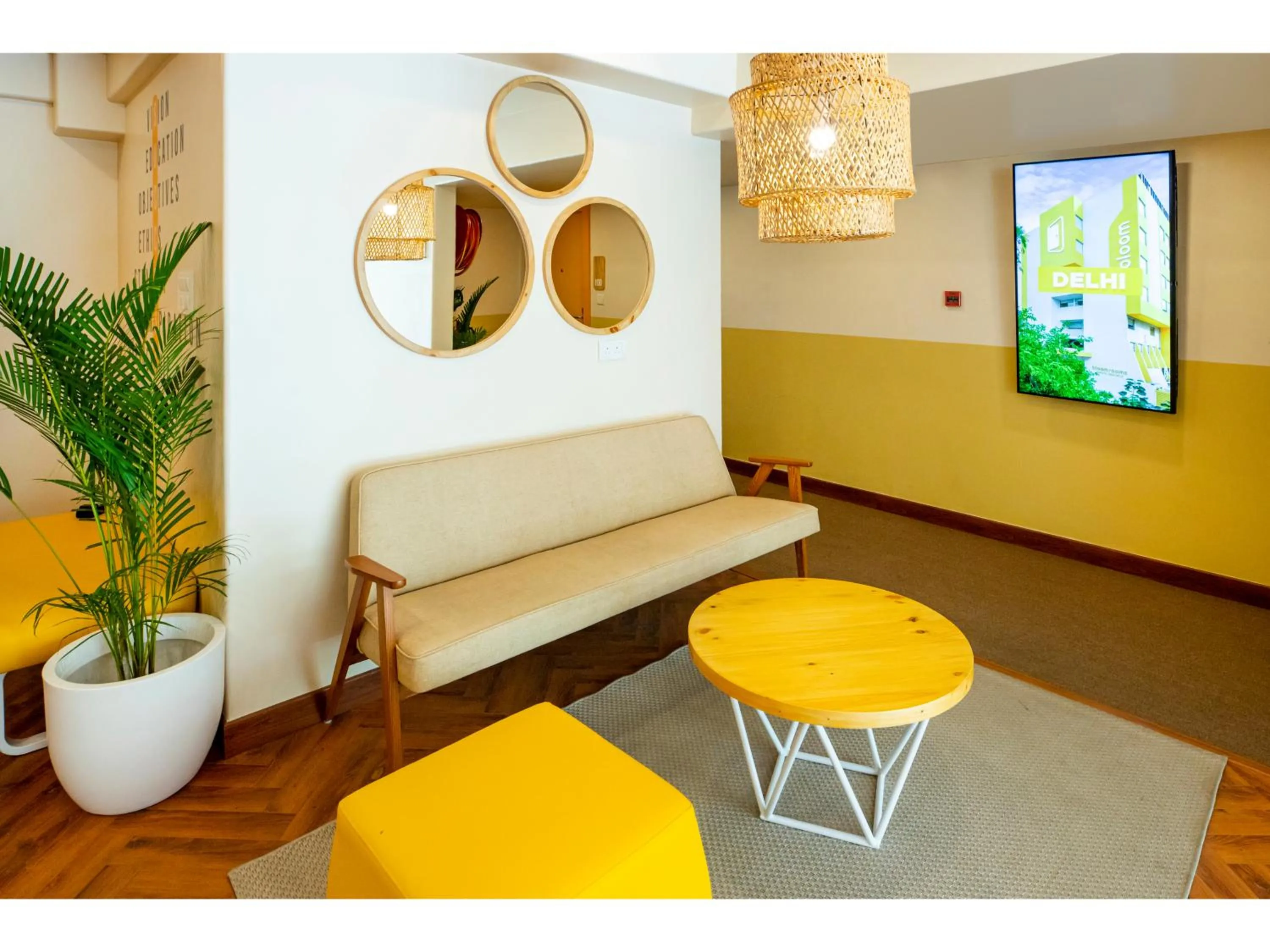 Lobby or reception in Bloom Hotel - HSR Club