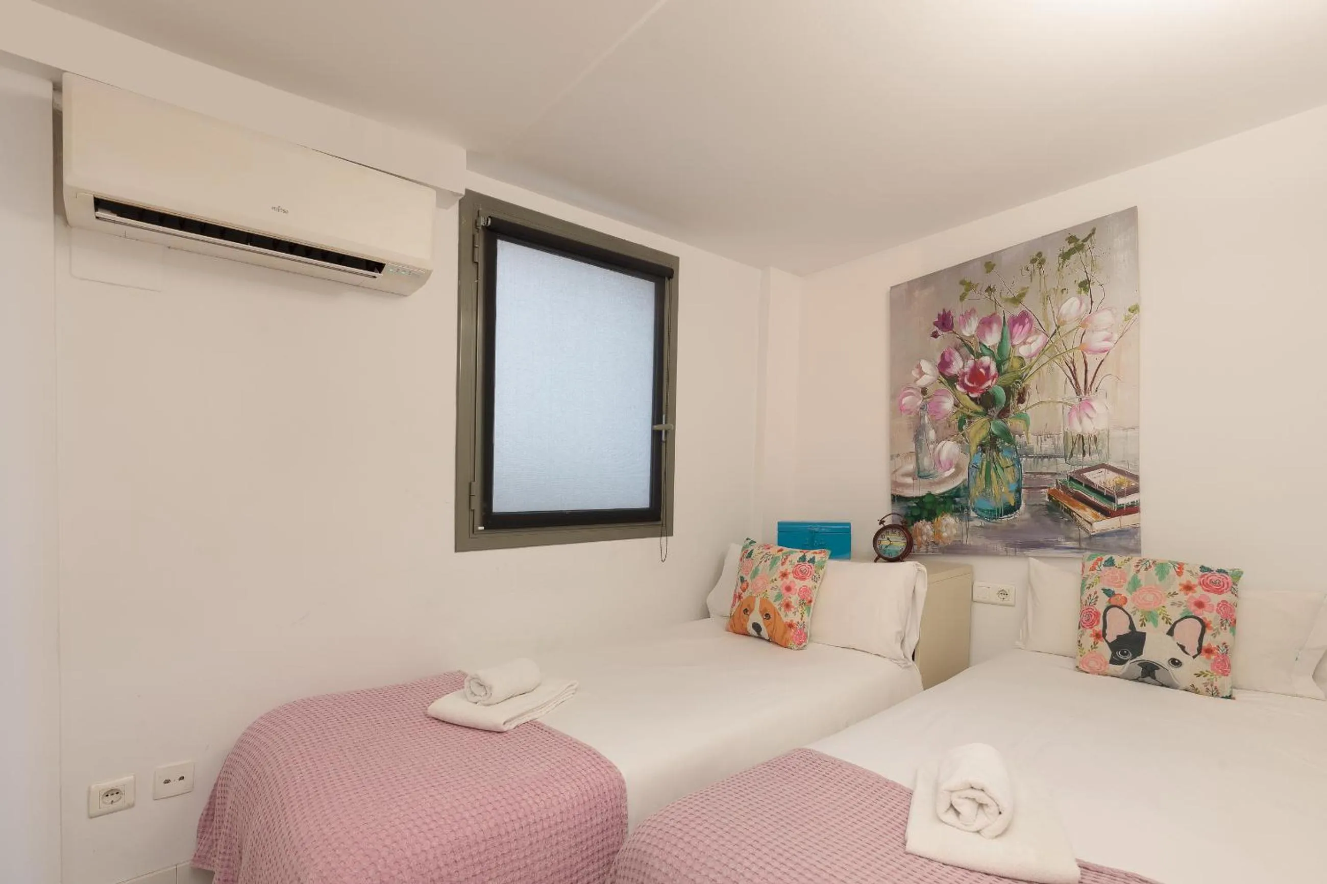 Bedroom, Bed in LetsGo Paseo de Gracia