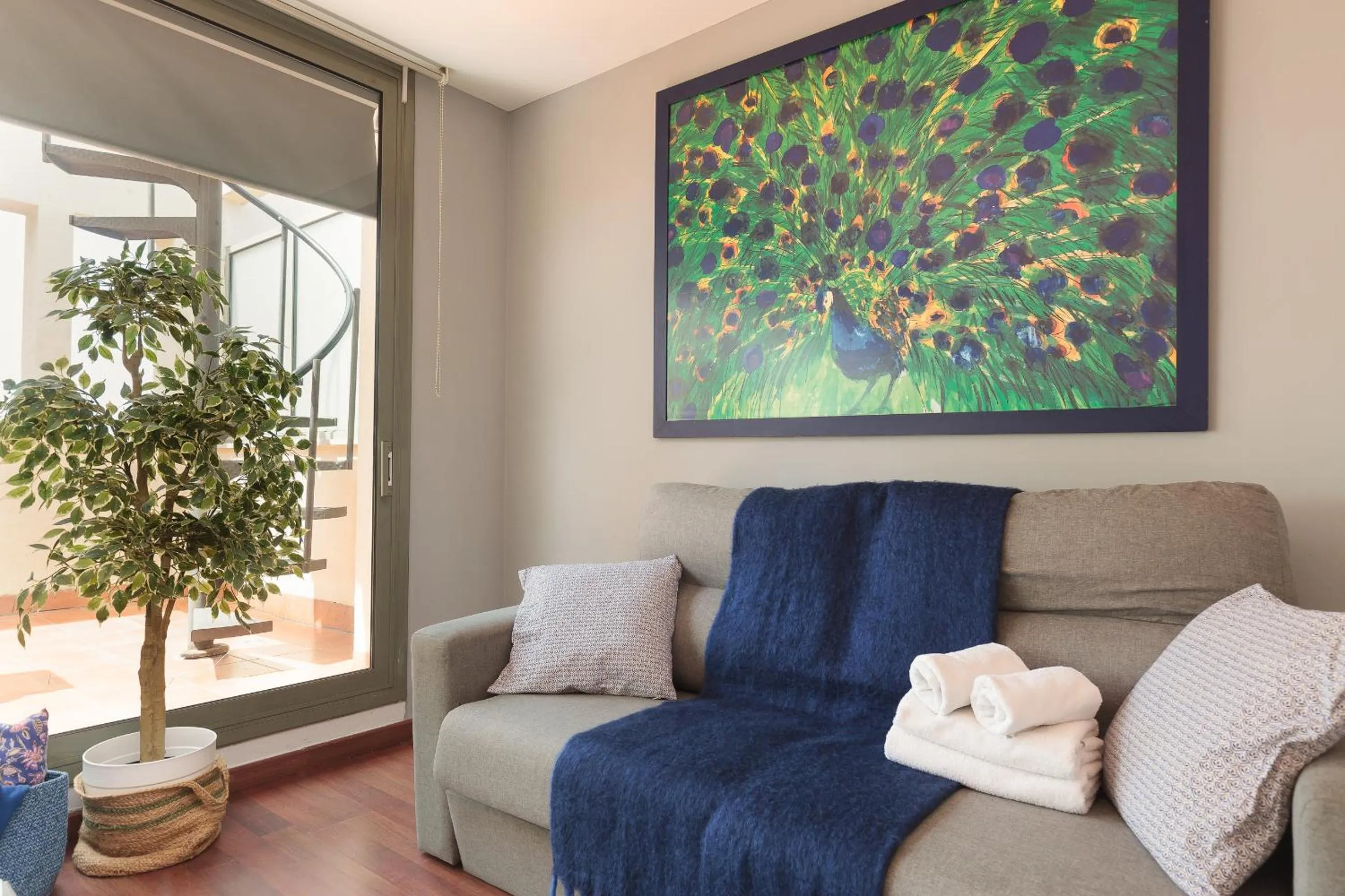 Living room in LetsGo Paseo de Gracia