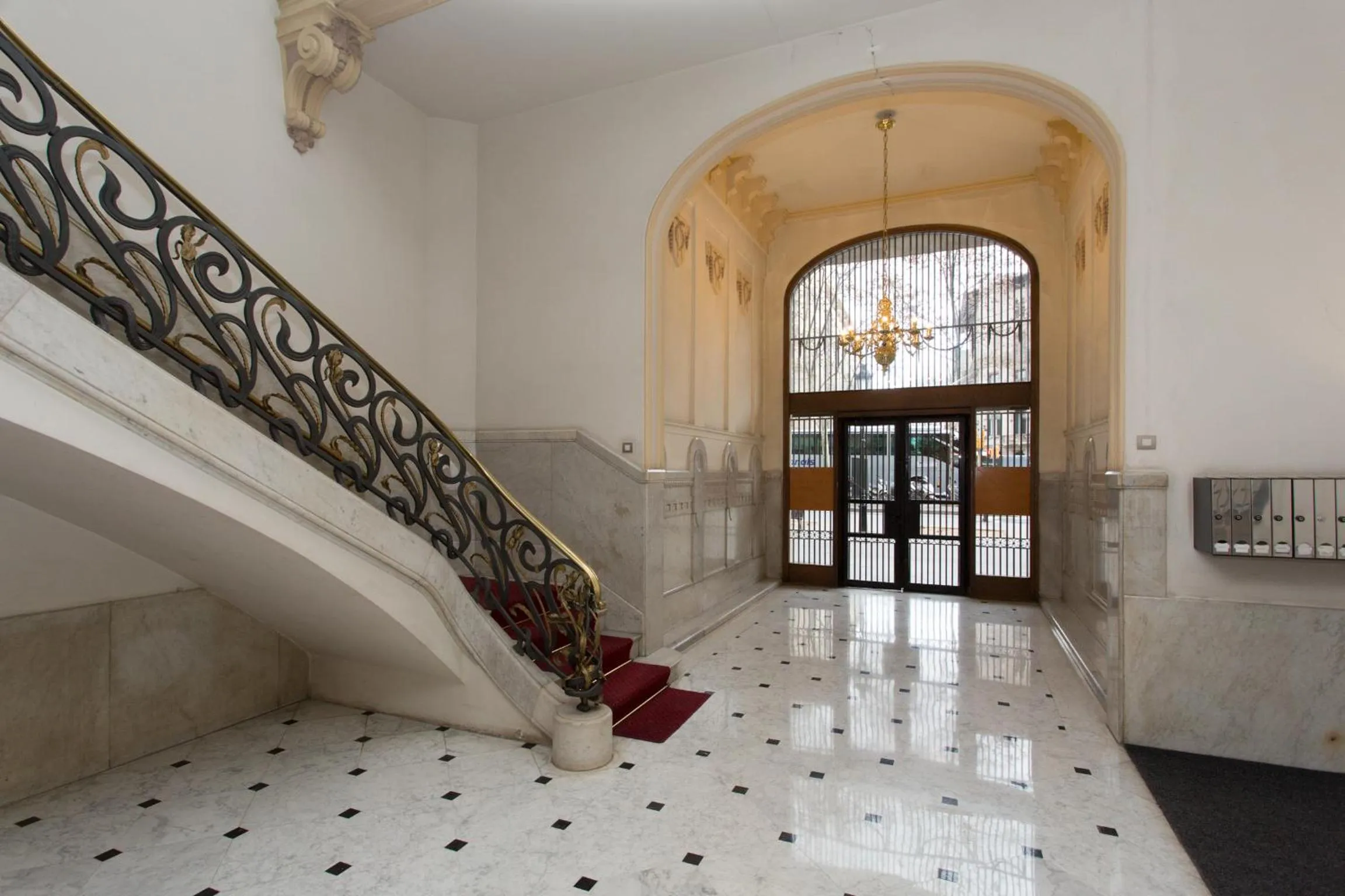 Day in LetsGo Paseo de Gracia