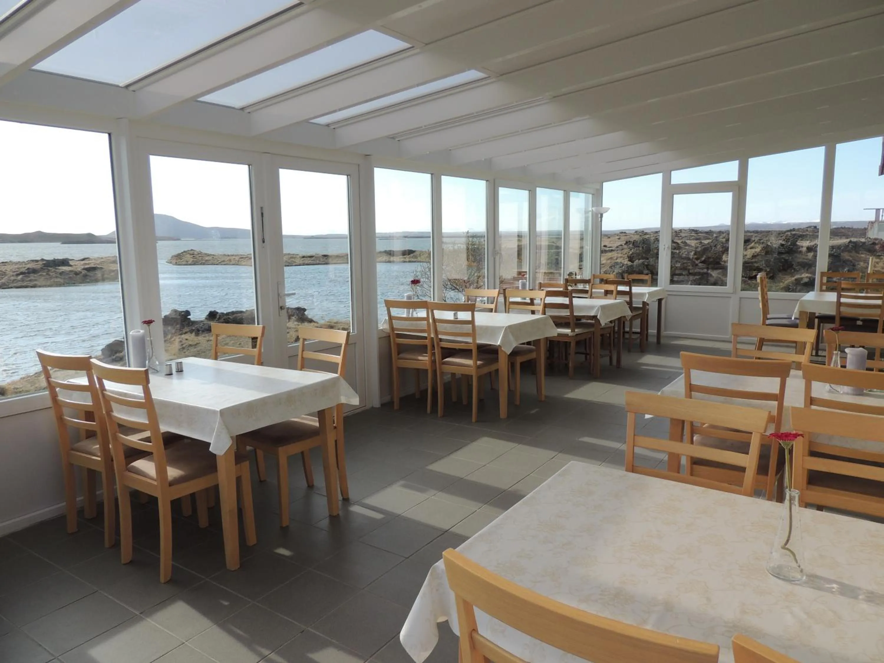 Restaurant/places to eat in Dimmuborgir Guesthouse