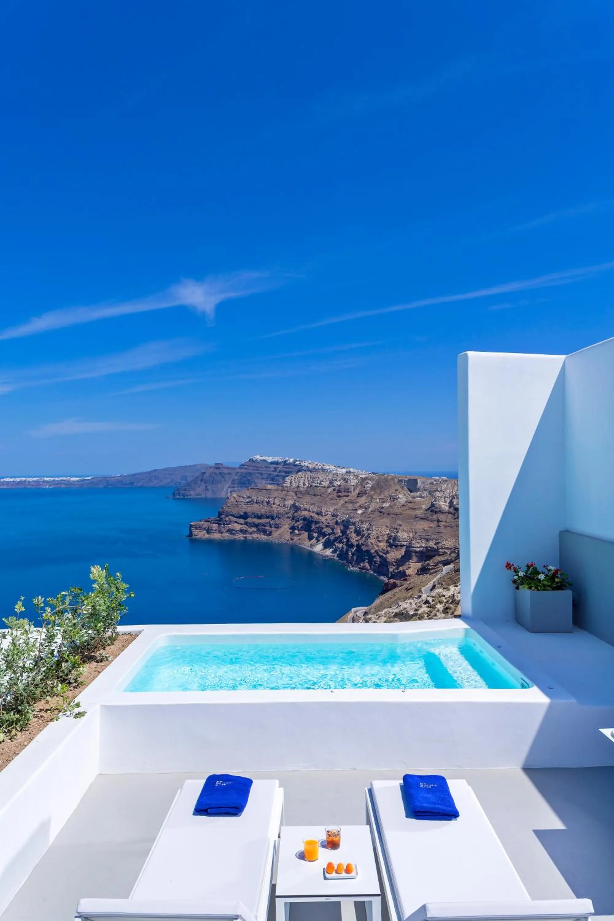 Sea view in Alti Santorini Suites - Caldera View