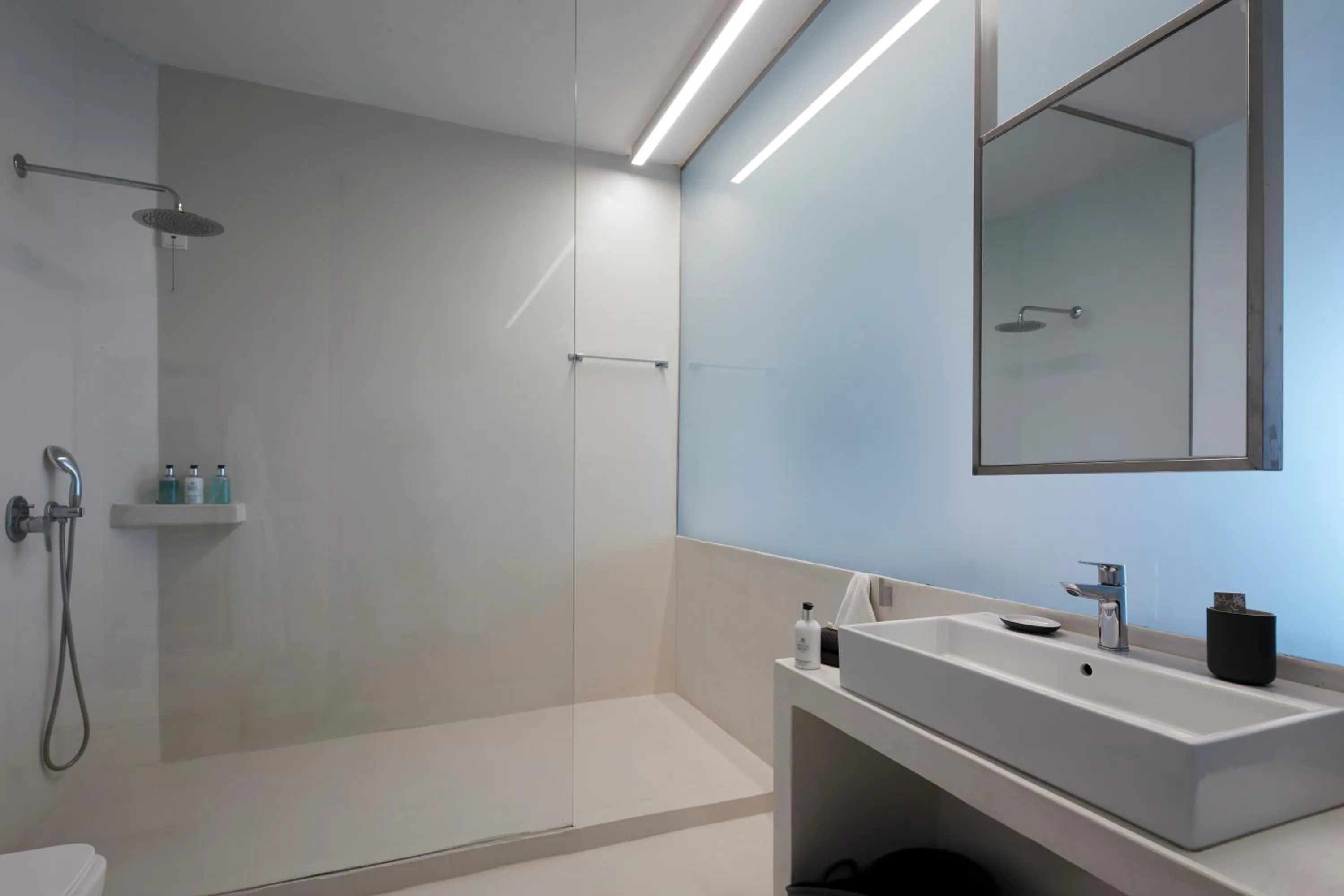 Shower in Alti Santorini Suites - Caldera View