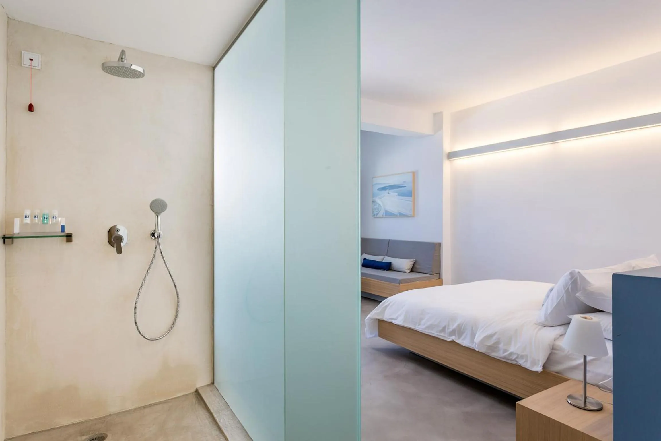 Bathroom, Bed in Alti Santorini Suites - Caldera View