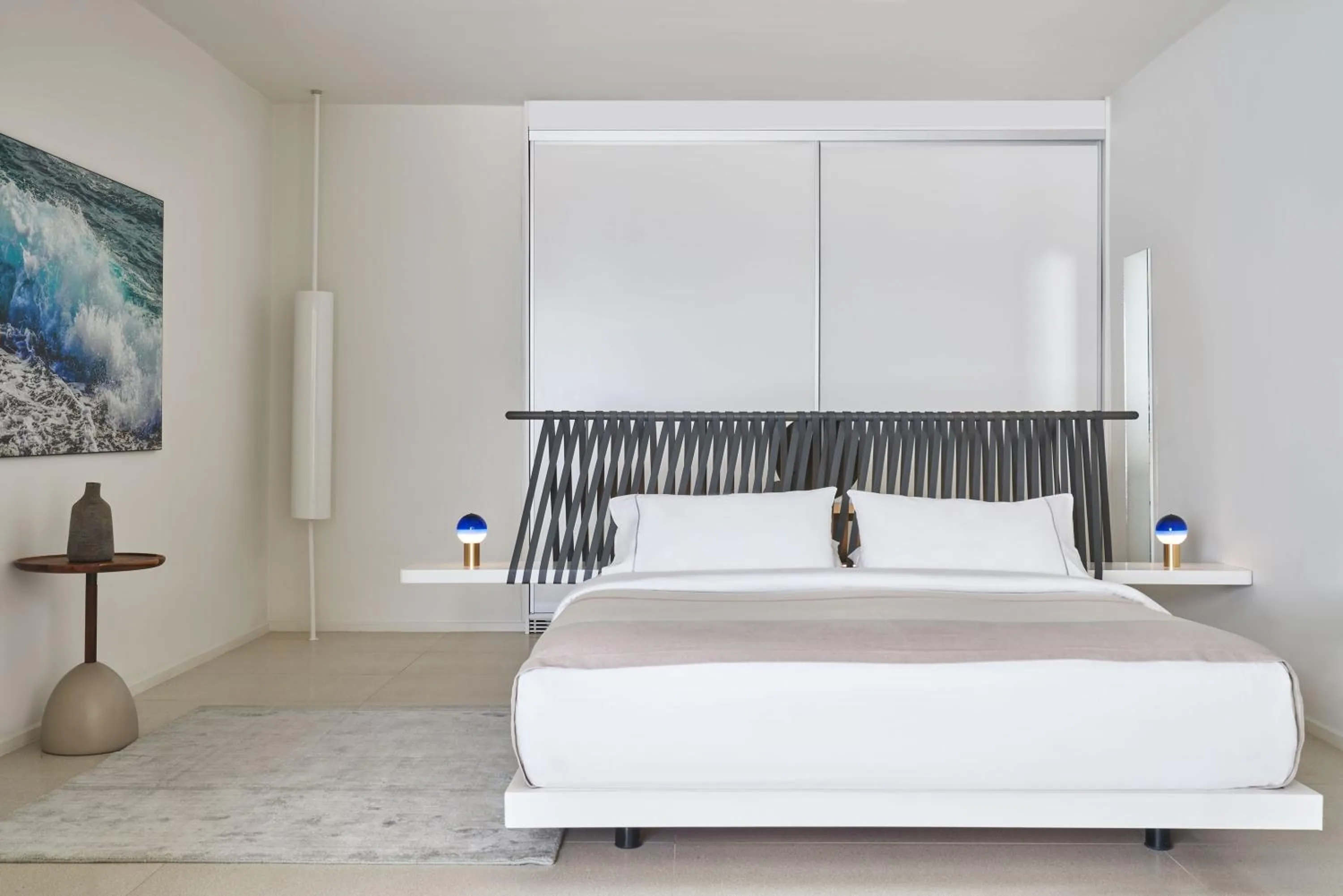 Bed in Alti Santorini Suites - Caldera View