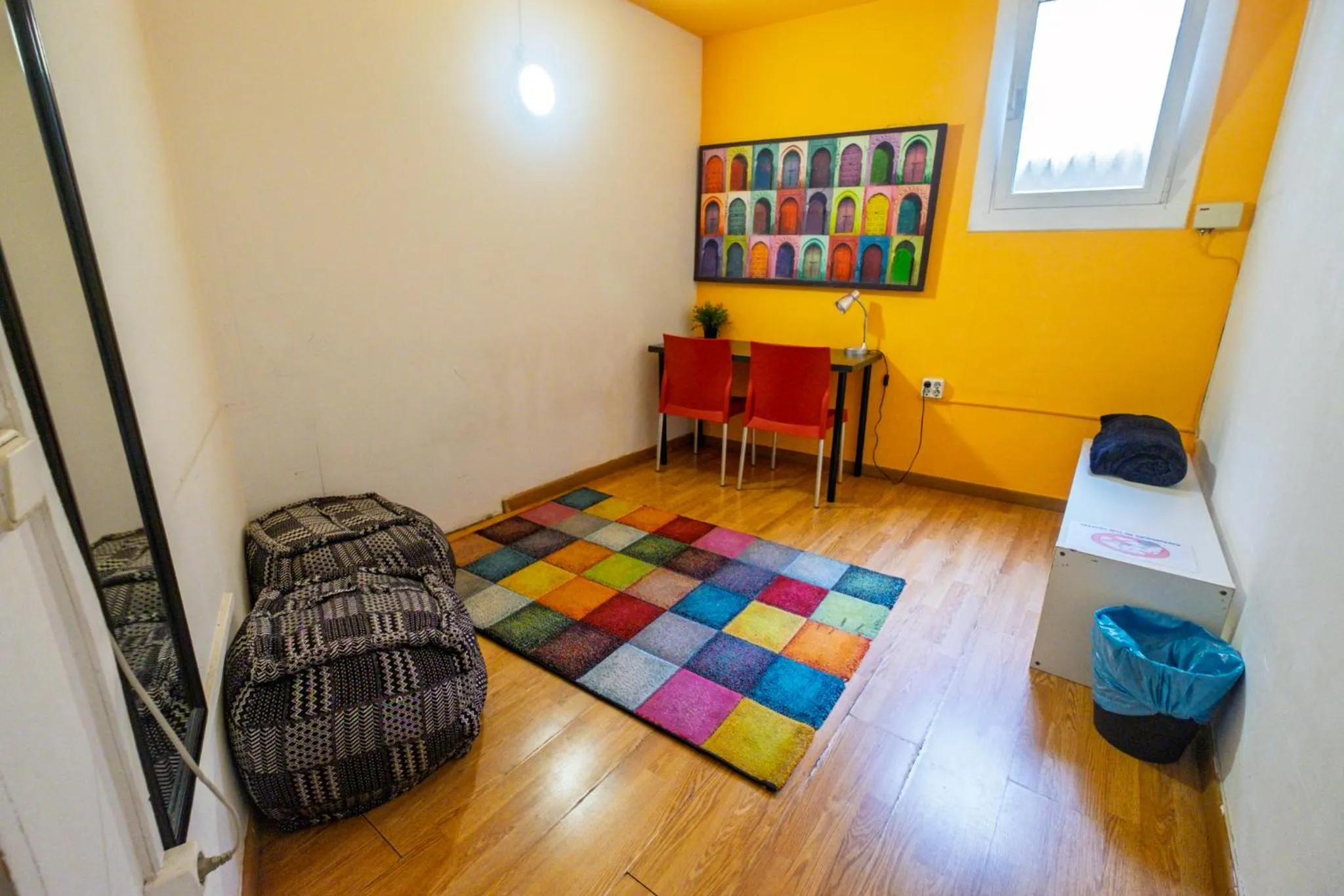 Diagonal House Hostel