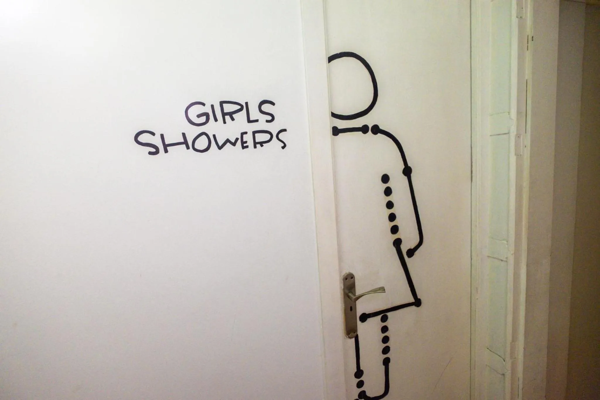 Diagonal House Hostel