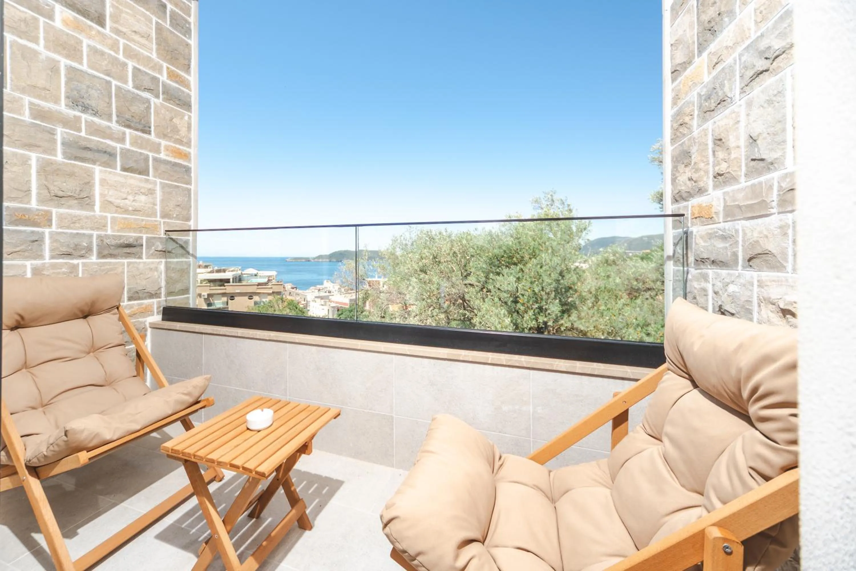 Day in Regent Resort Budva