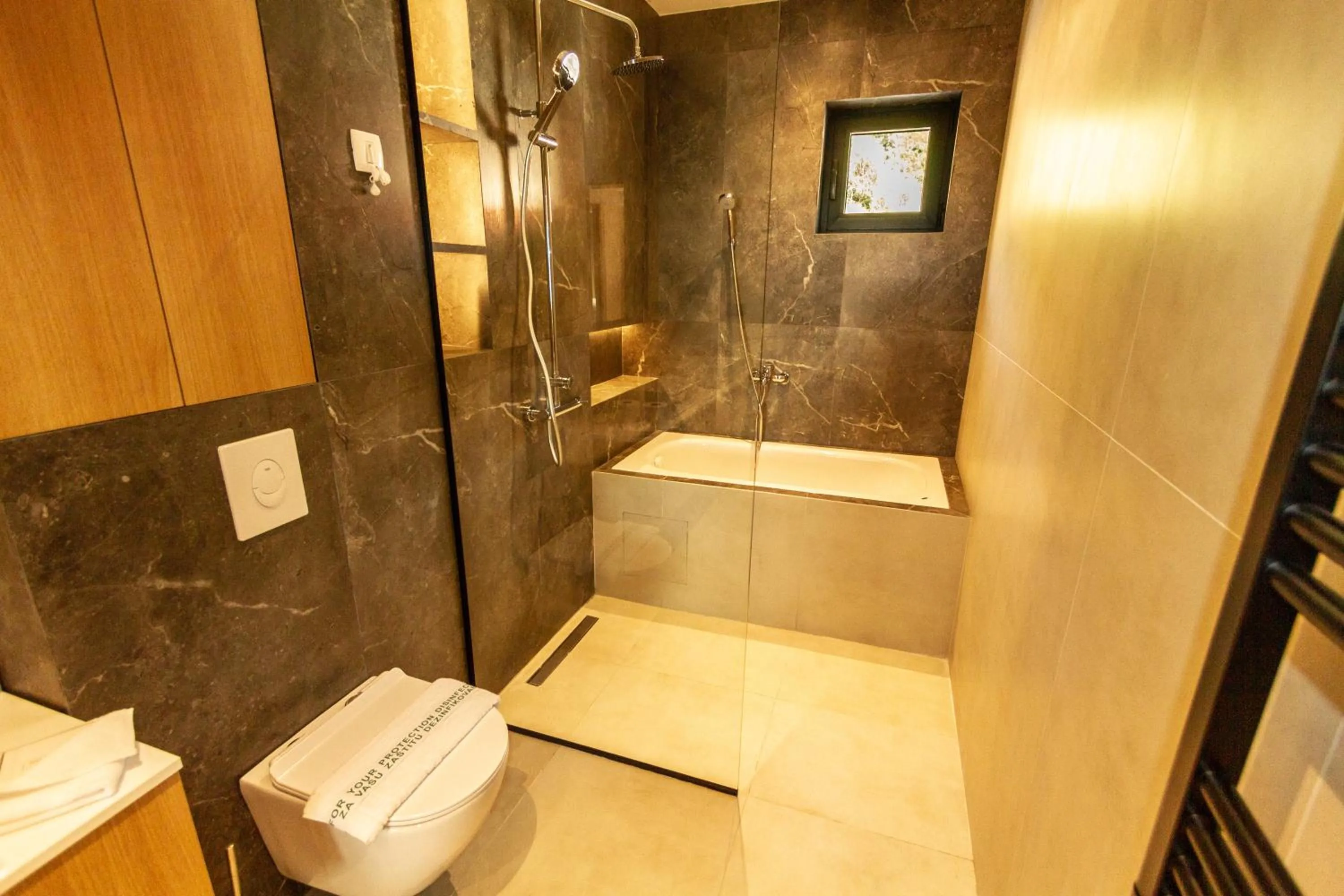 Bathroom in Regent Resort Budva