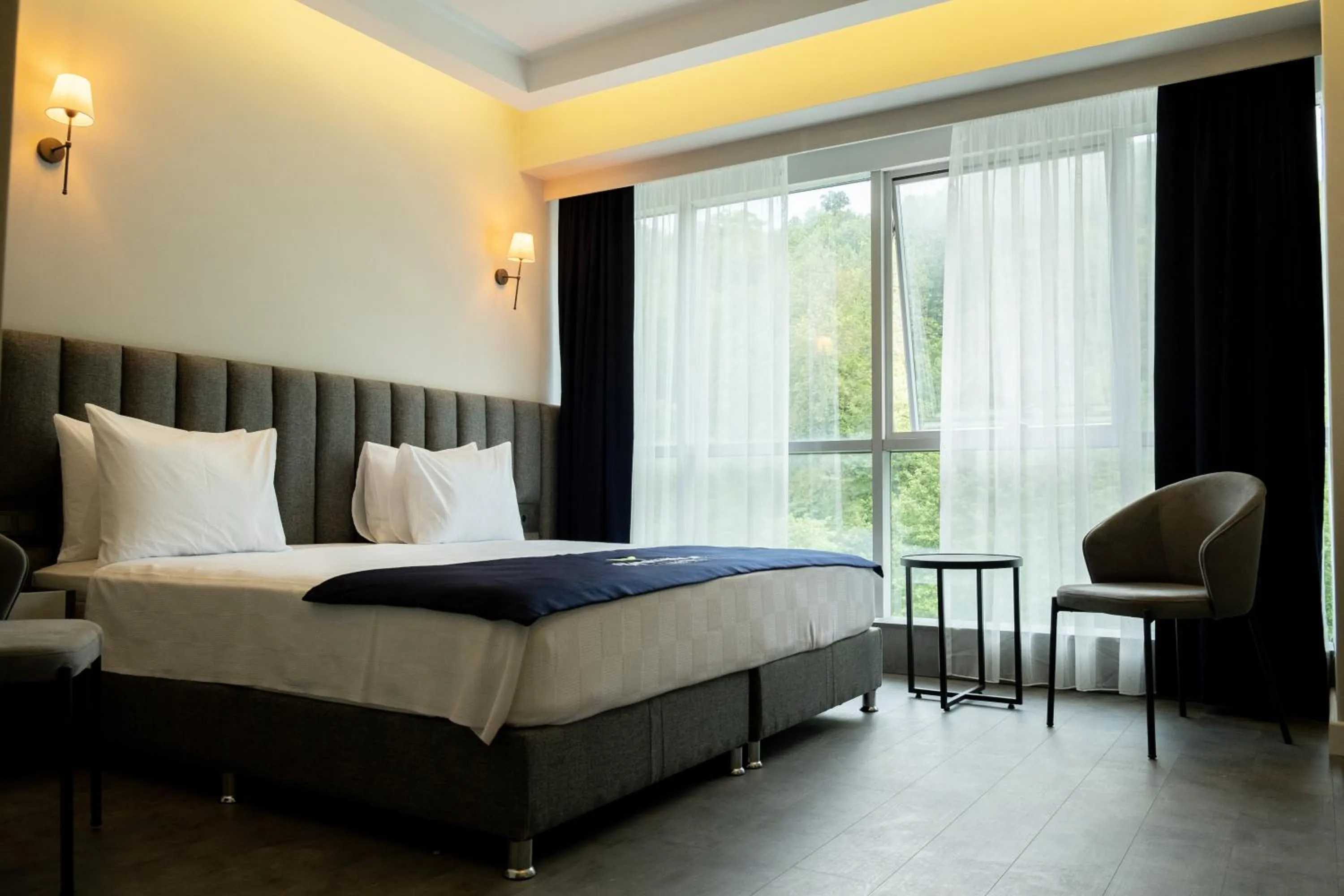 Bed in Newarise Hotel