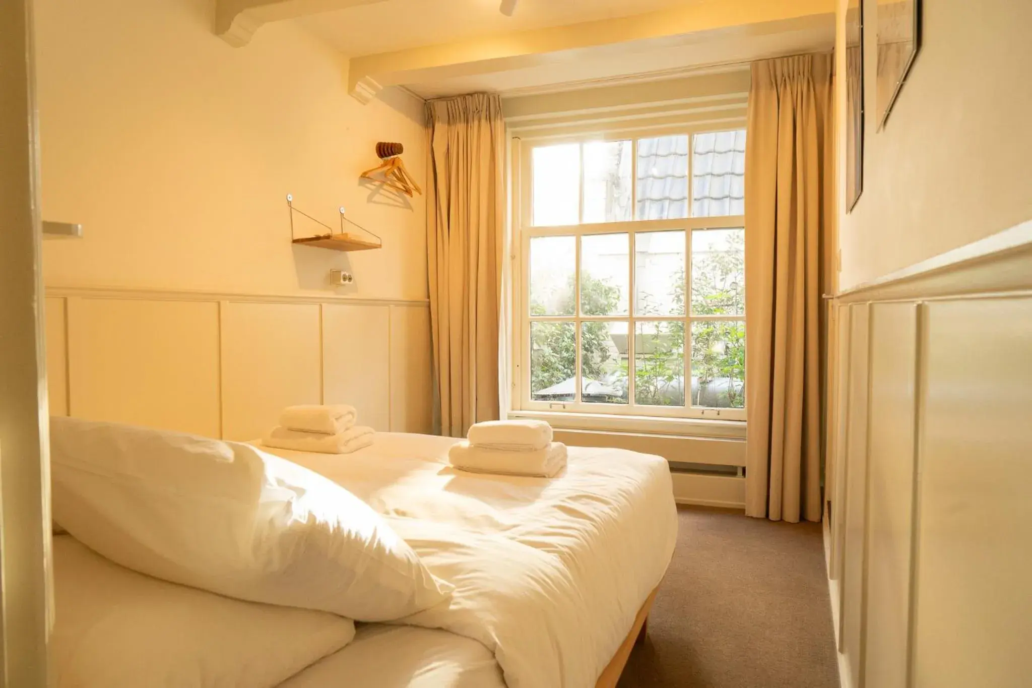 Single Room in Hotel Teun Single Room in Hotel Teun