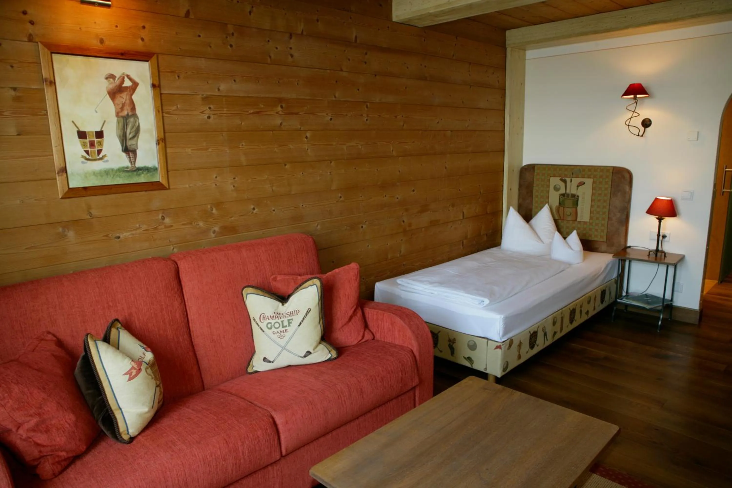 Photo of the whole room, Bed in Hotel Gasthof Alte Post Holzkirchen