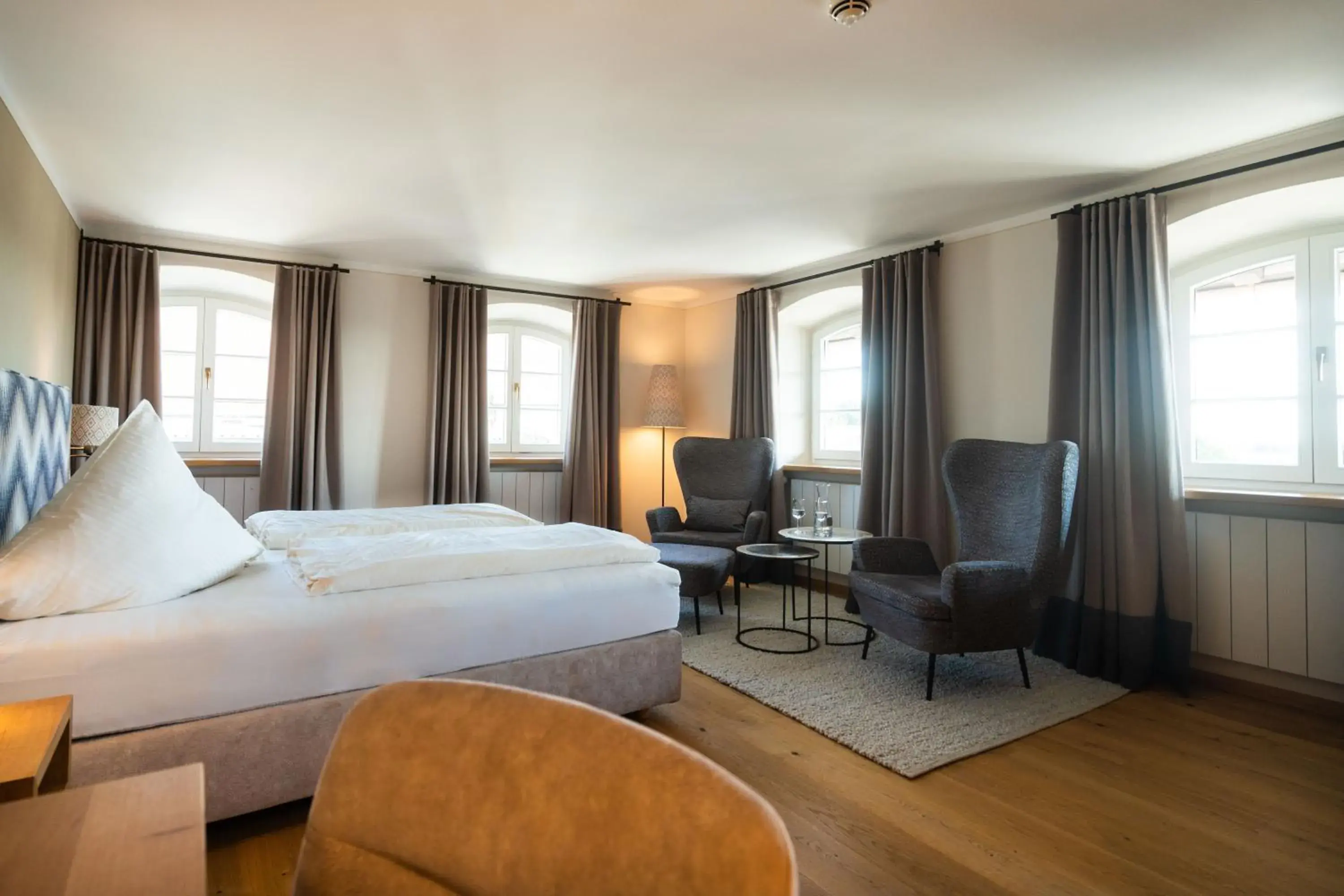 Superior Double Room - single occupancy in Hotel Gasthof Alte Post Holzkirchen Superior Double Room - single occupancy in Hotel Gasthof Alte Post Holzkirchen