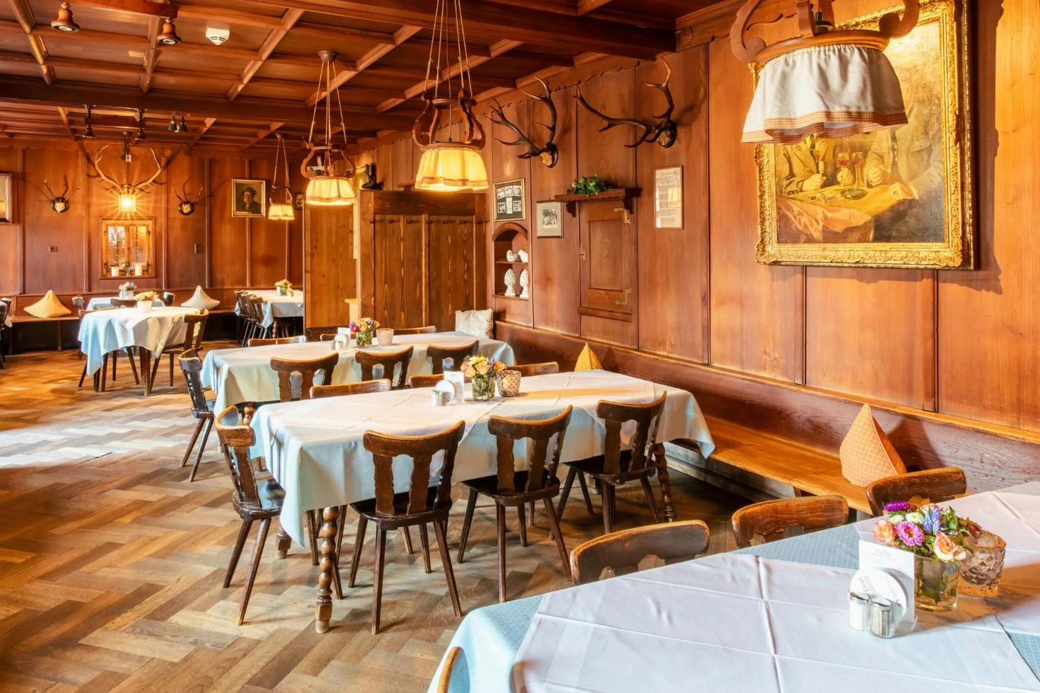 Restaurant/places to eat in Hotel Gasthof Alte Post Holzkirchen