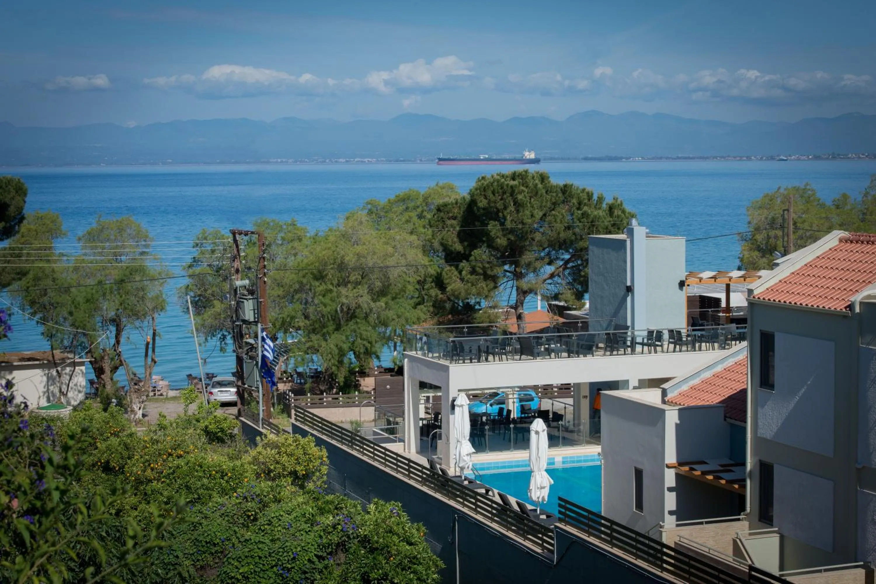 Facade/entrance in Mantinia Bay Hotel