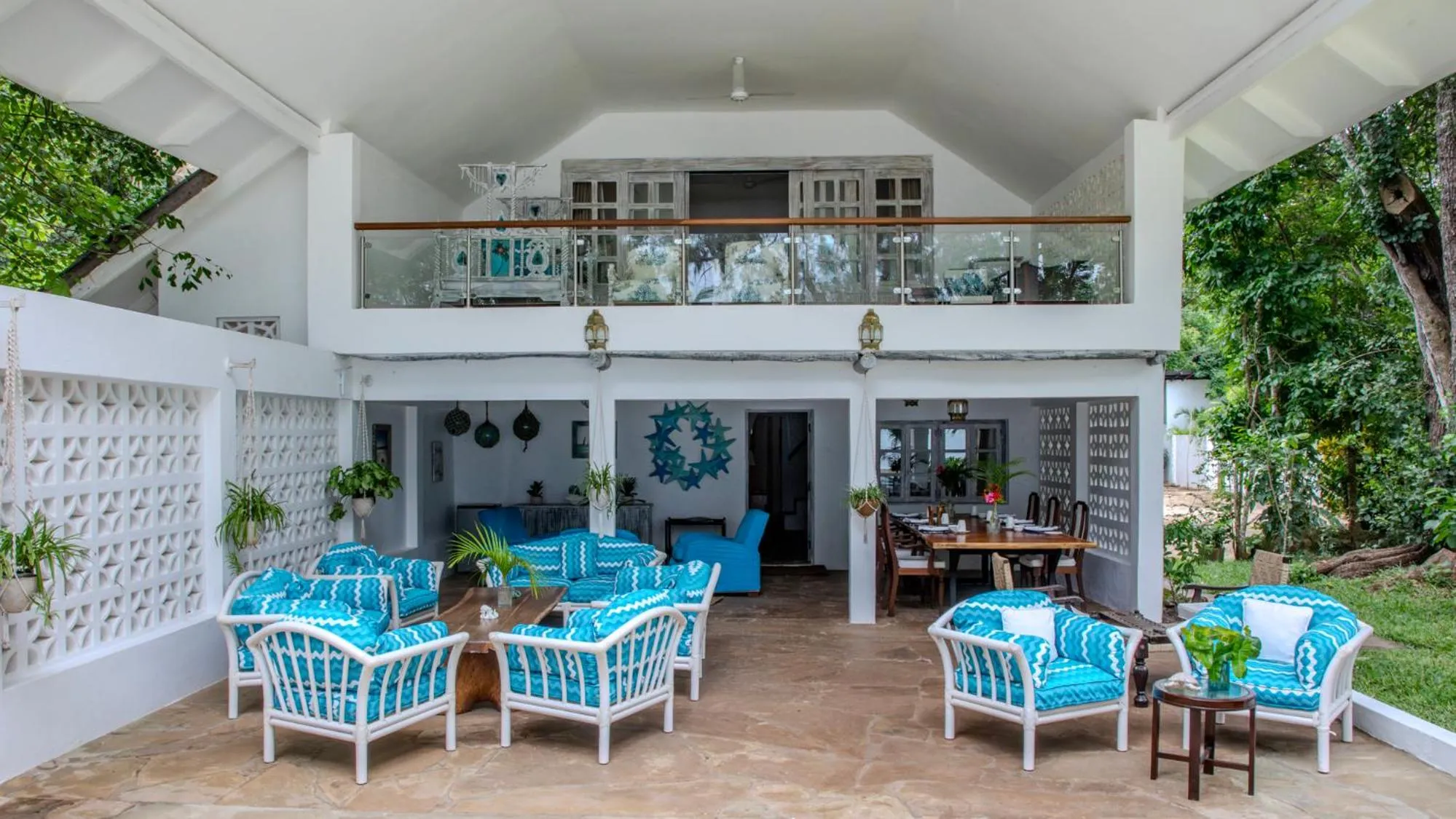 Property building in Nomad Beach Resort