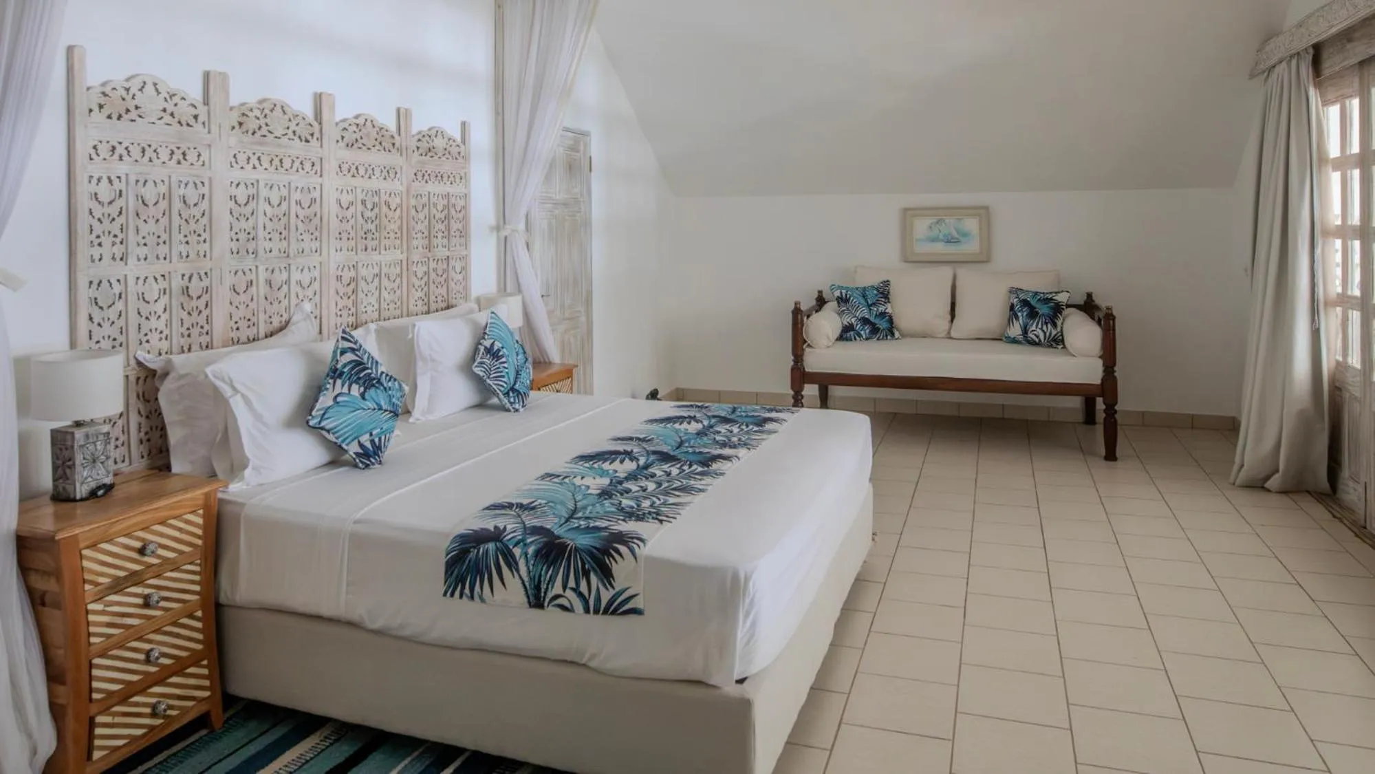 Bedroom, Bed in Nomad Beach Resort