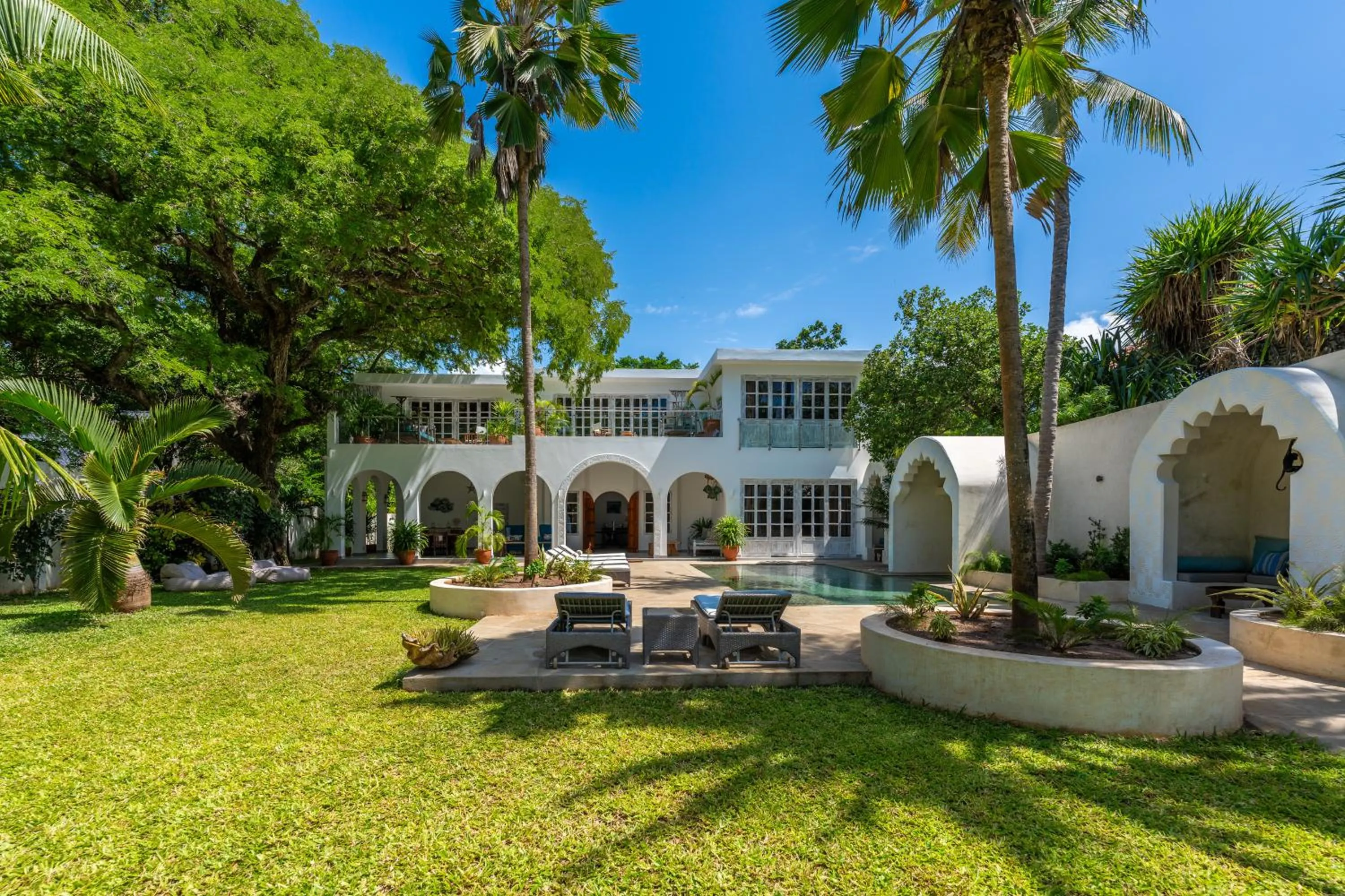 Garden in Nomad Beach Resort