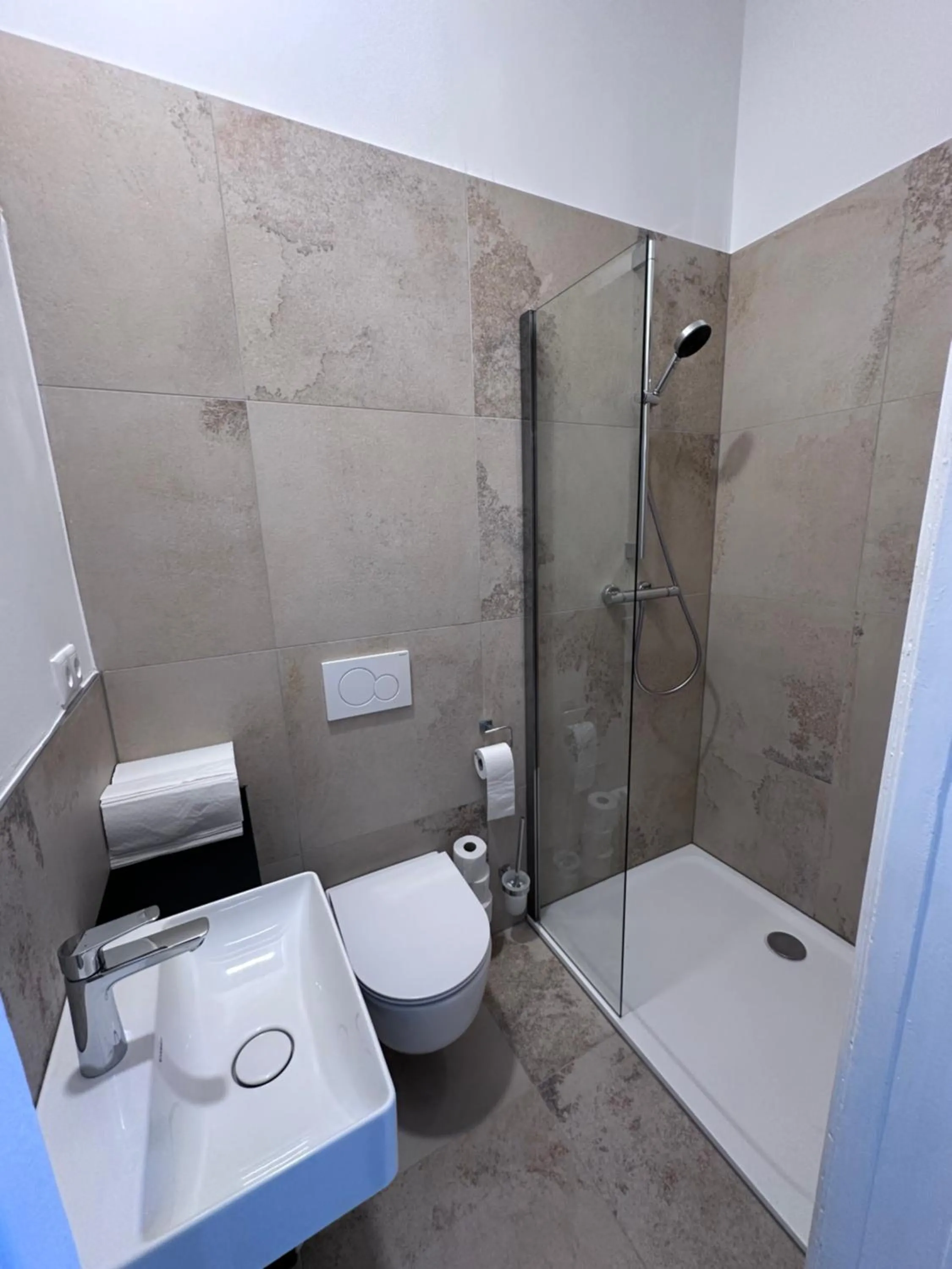 Bathroom in Rilke Apartments