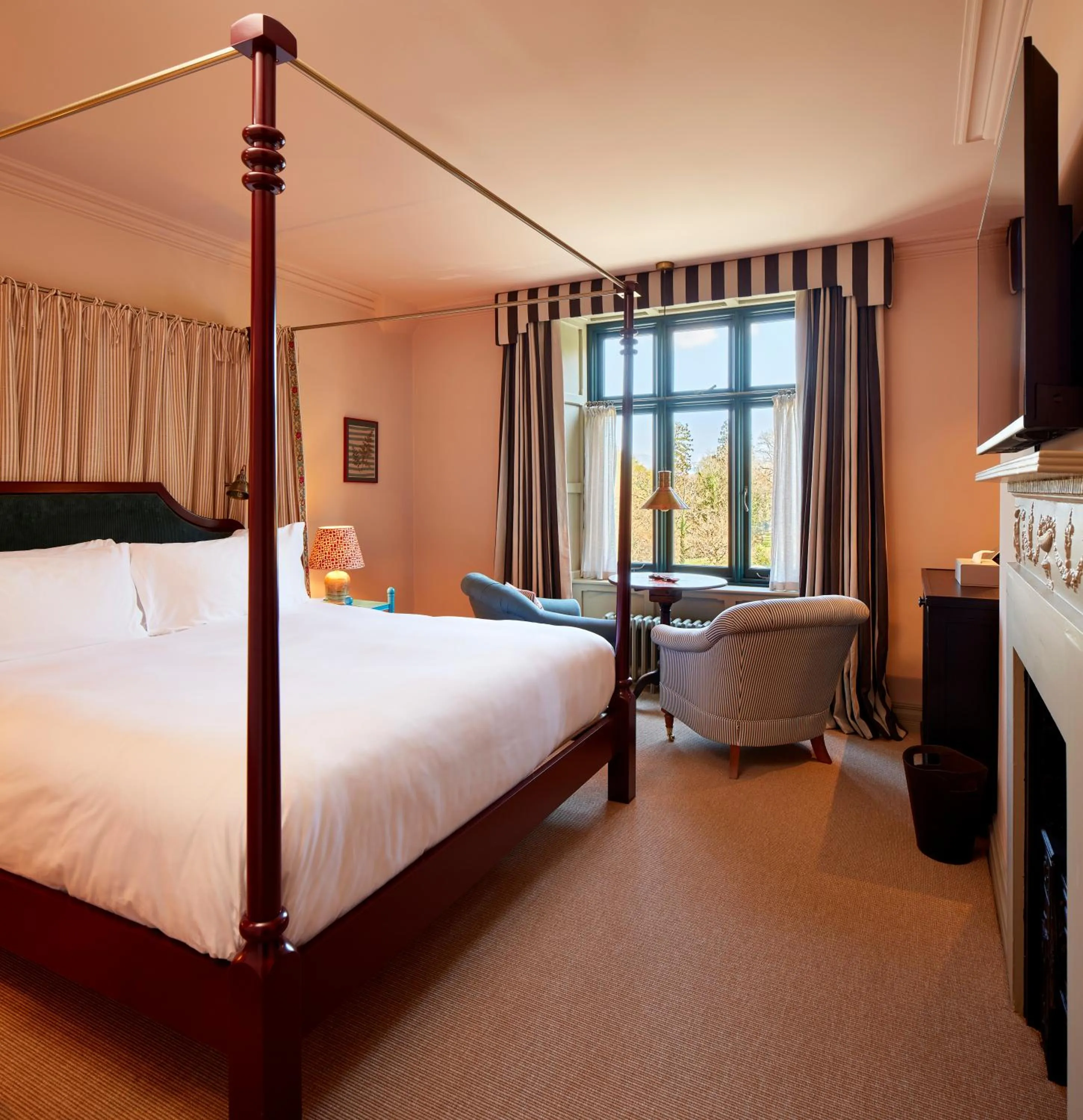 Bed in Penmaenuchaf Hotel