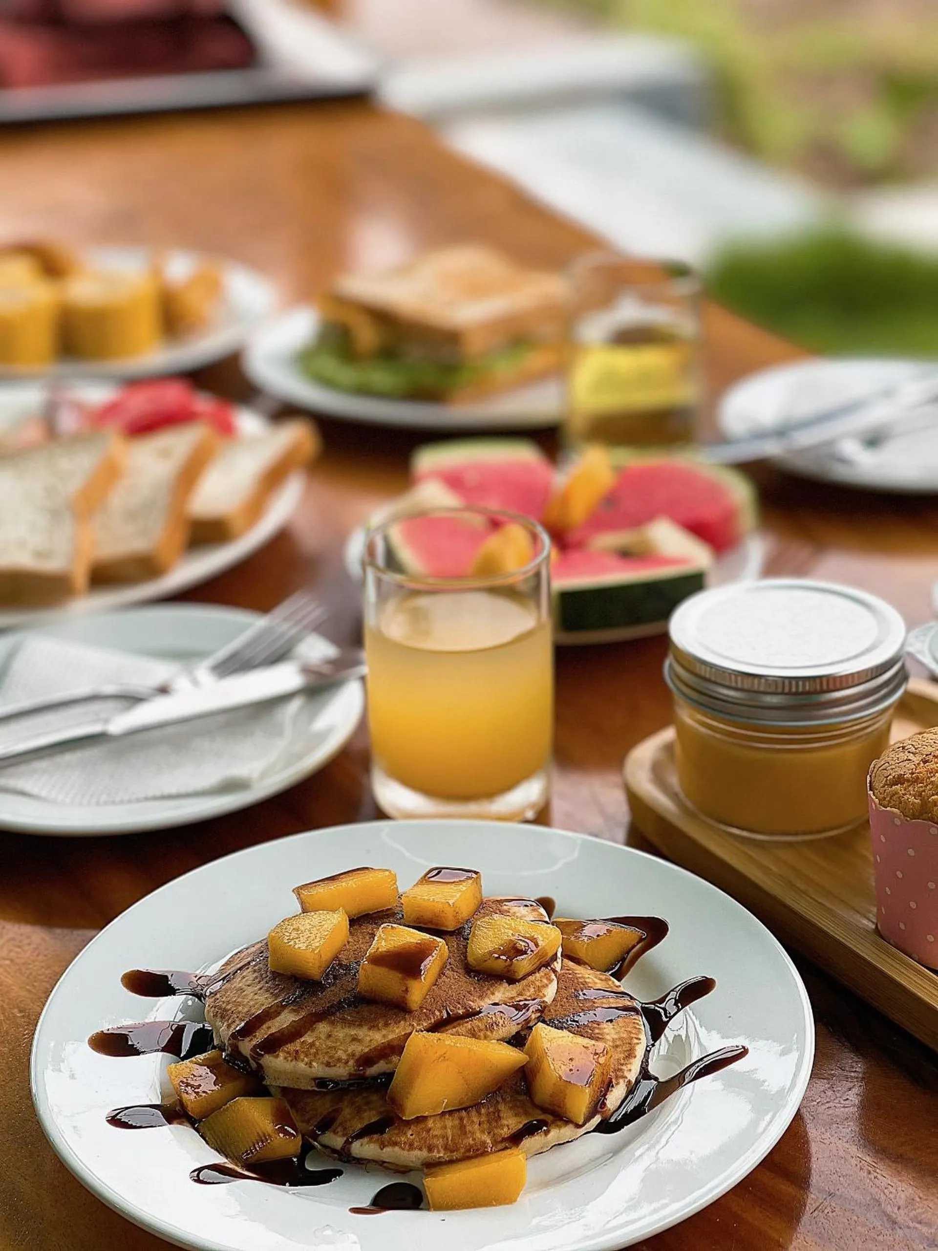 Breakfast in Tam Coc Windy Fields