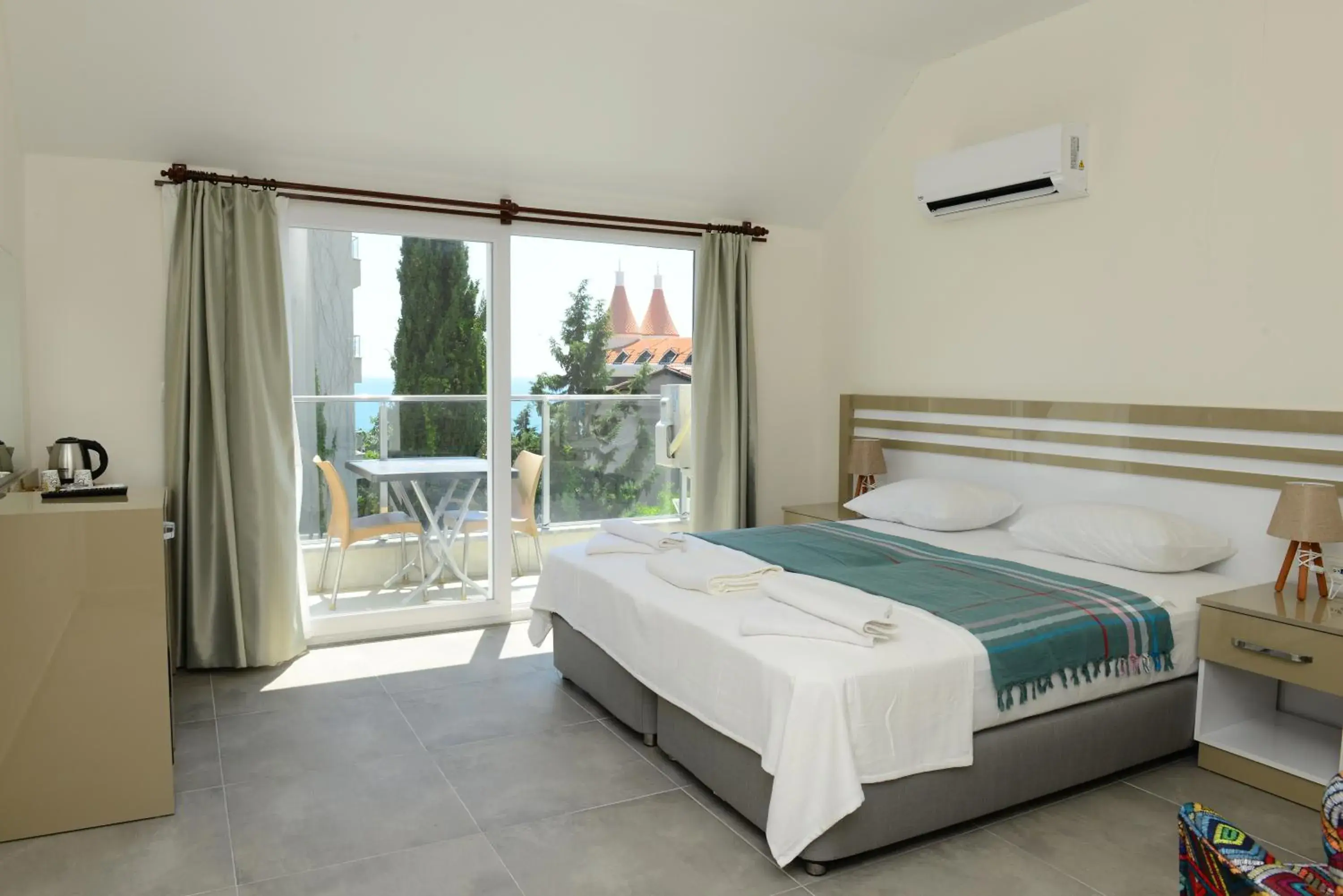 Deluxe Quadruple Room in Lofts Alanya Lina Hotel Deluxe Quadruple Room in Lofts Alanya Lina Hotel