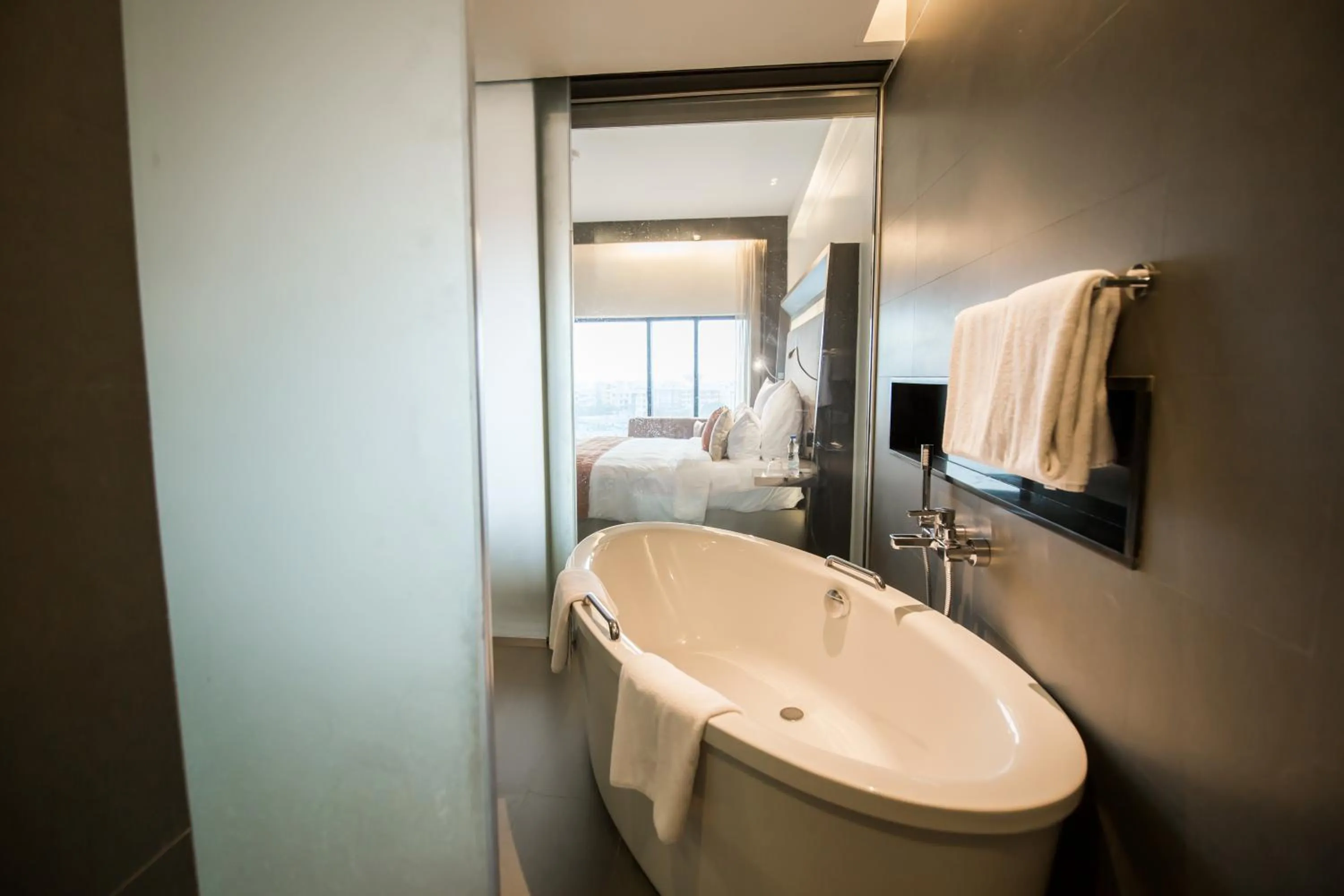Toilet, Bed in Novotel Kolkata Hotel and Residences