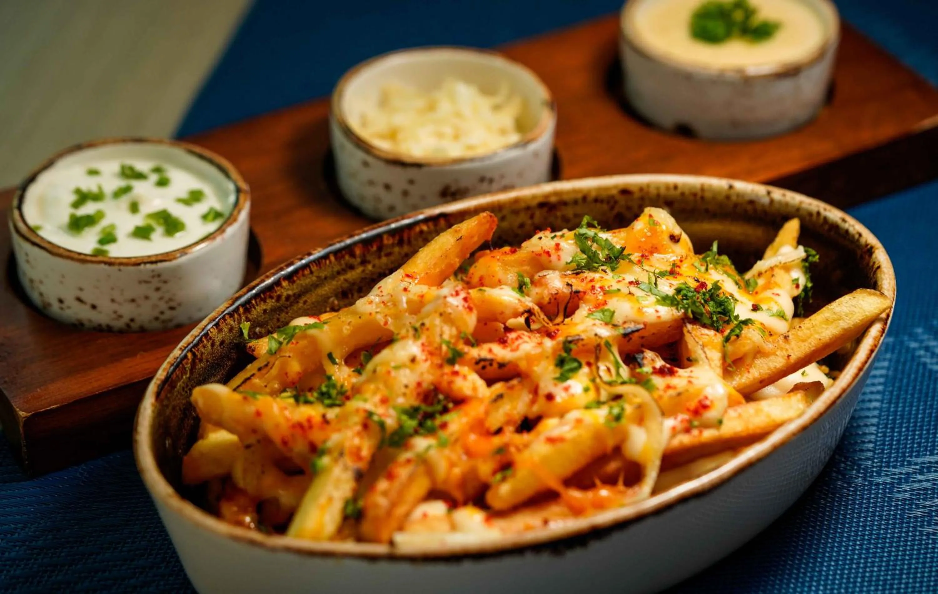 Restaurant/places to eat in Novotel Kolkata Hotel and Residences