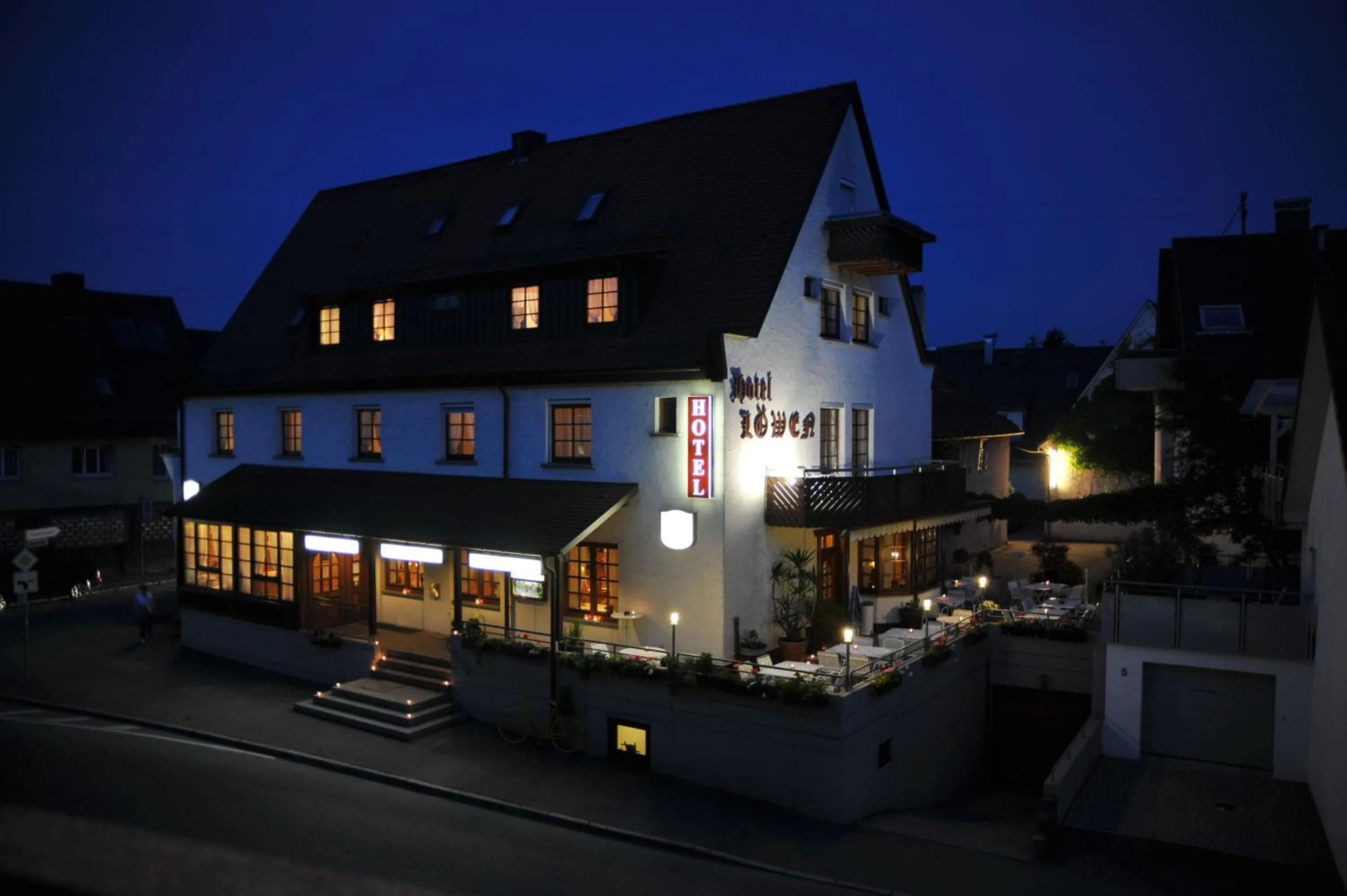 Property building in Löwen Hotel & Restaurant