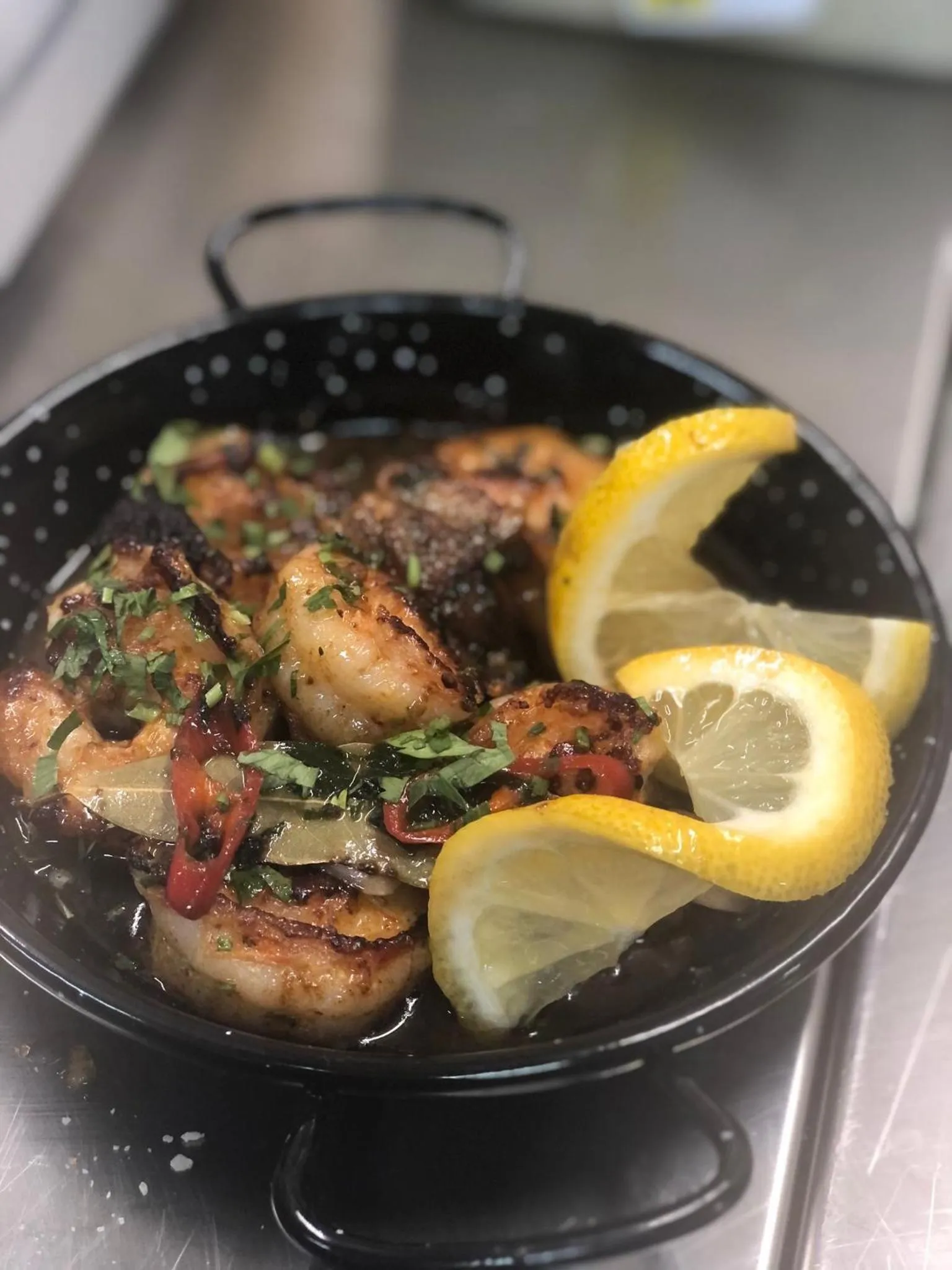 Restaurant/places to eat in Golden Lisbon Hotel